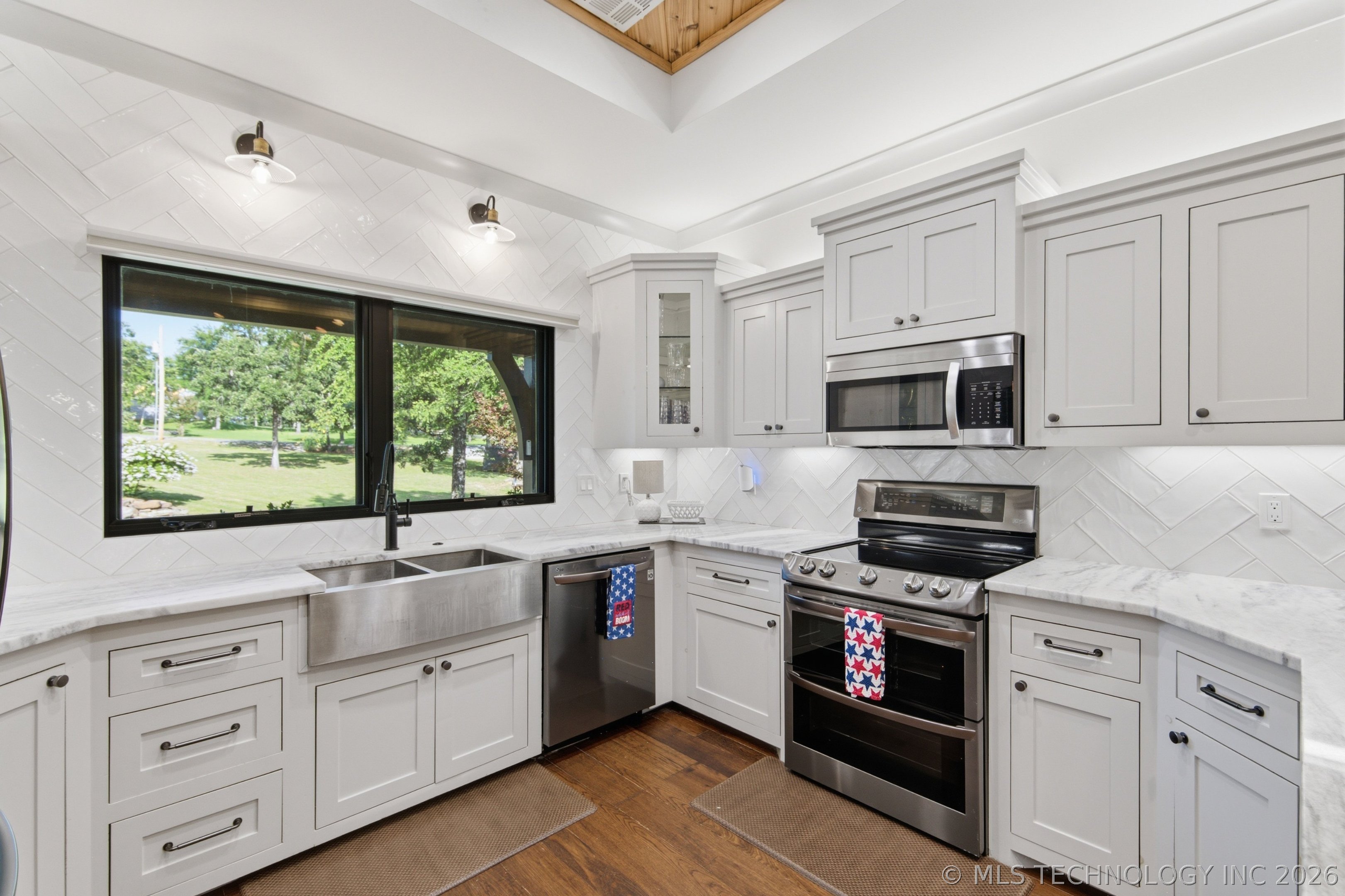 428114 E 1150 Road Property Photo 13