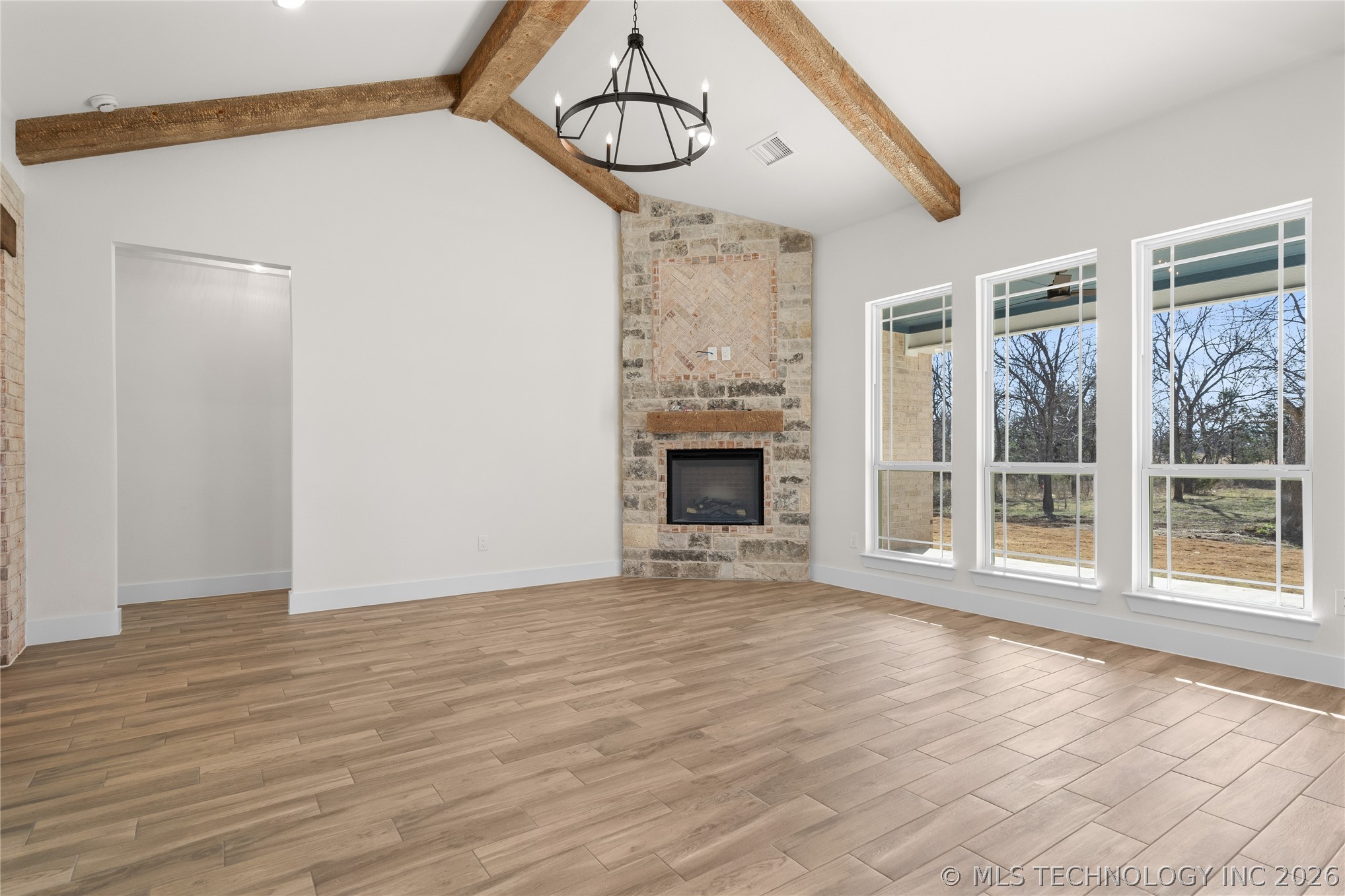 225 Gateway Property Photo 14