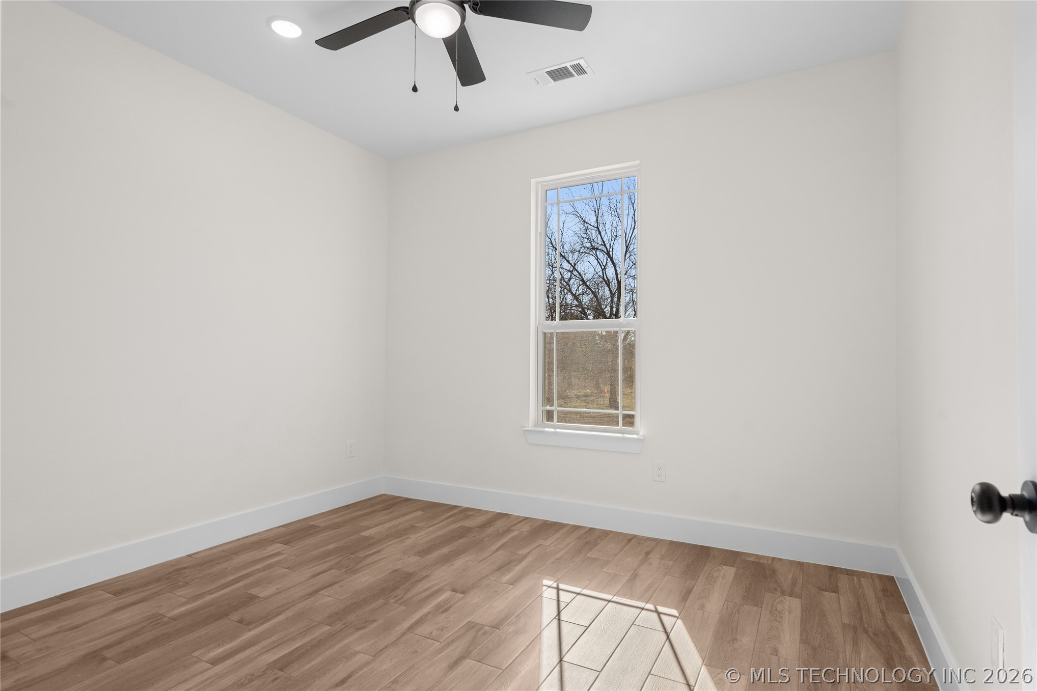 225 Gateway Property Photo 33