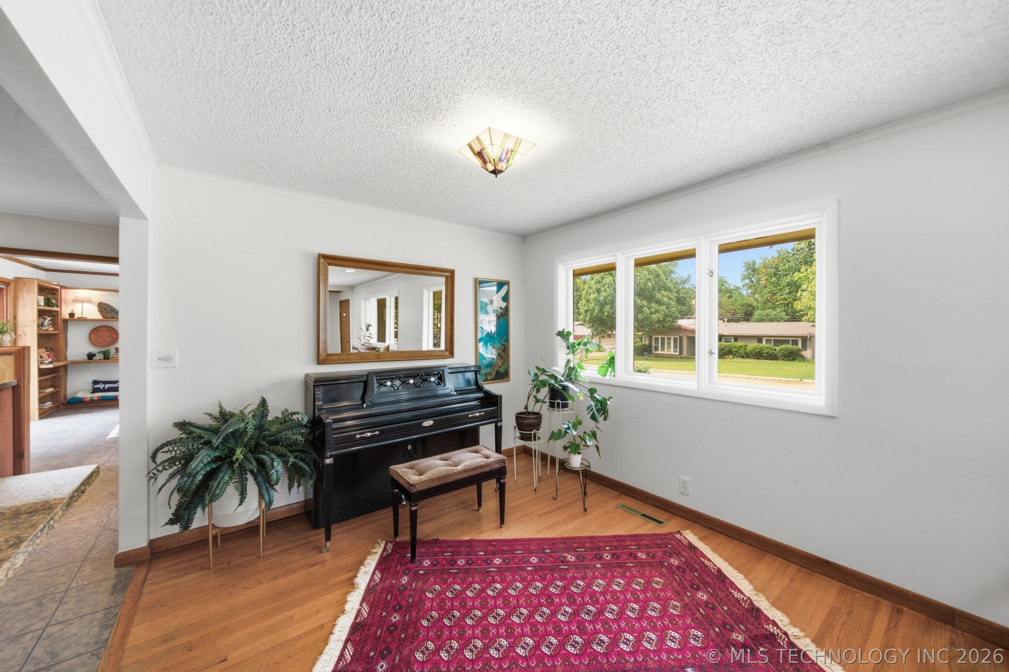 4154 E 46th Place Property Photo 6