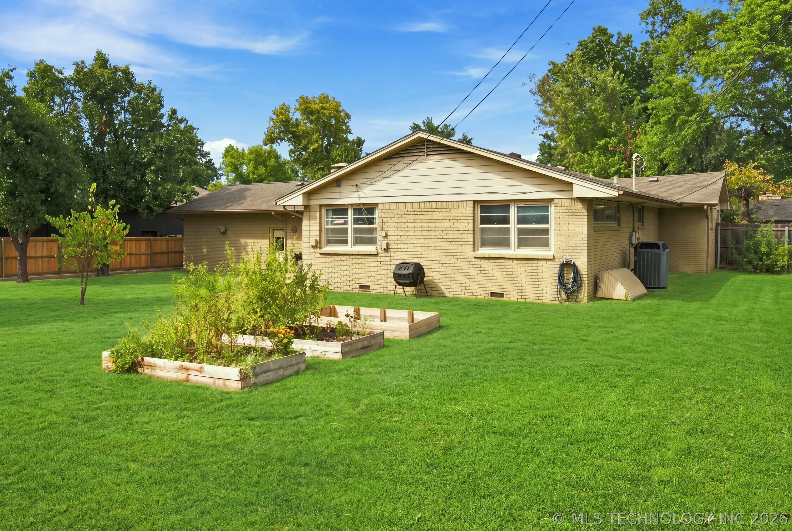 4154 E 46th Place Property Photo 43