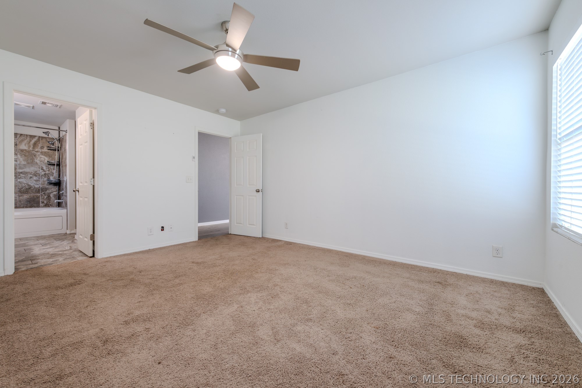 5811 E 146th Place S Property Photo 36