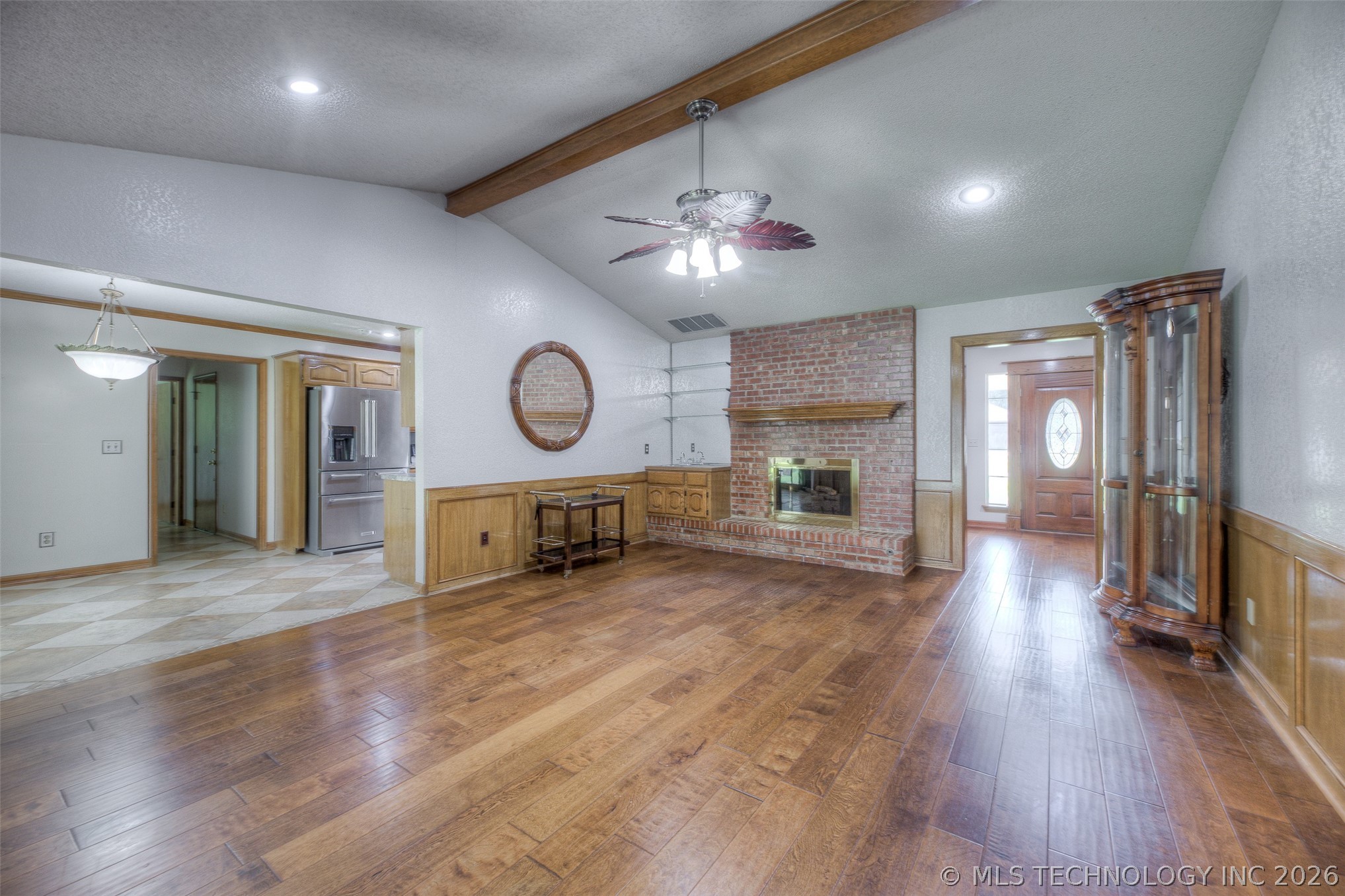 10906 S 84th East Avenue Property Photo 4