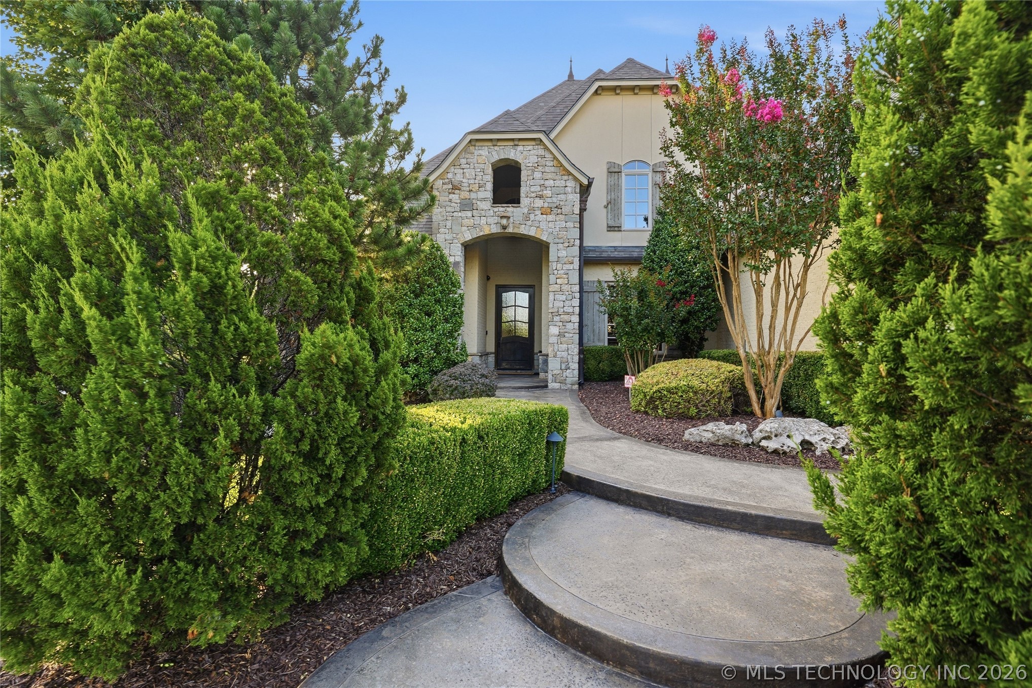 8001 S Galveston Court Property Photo 2
