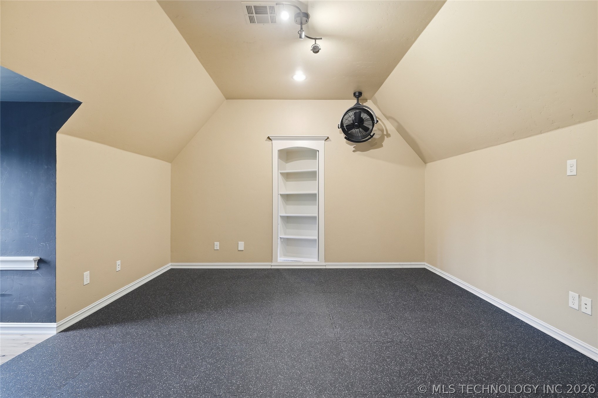 8001 S Galveston Court Property Photo 77