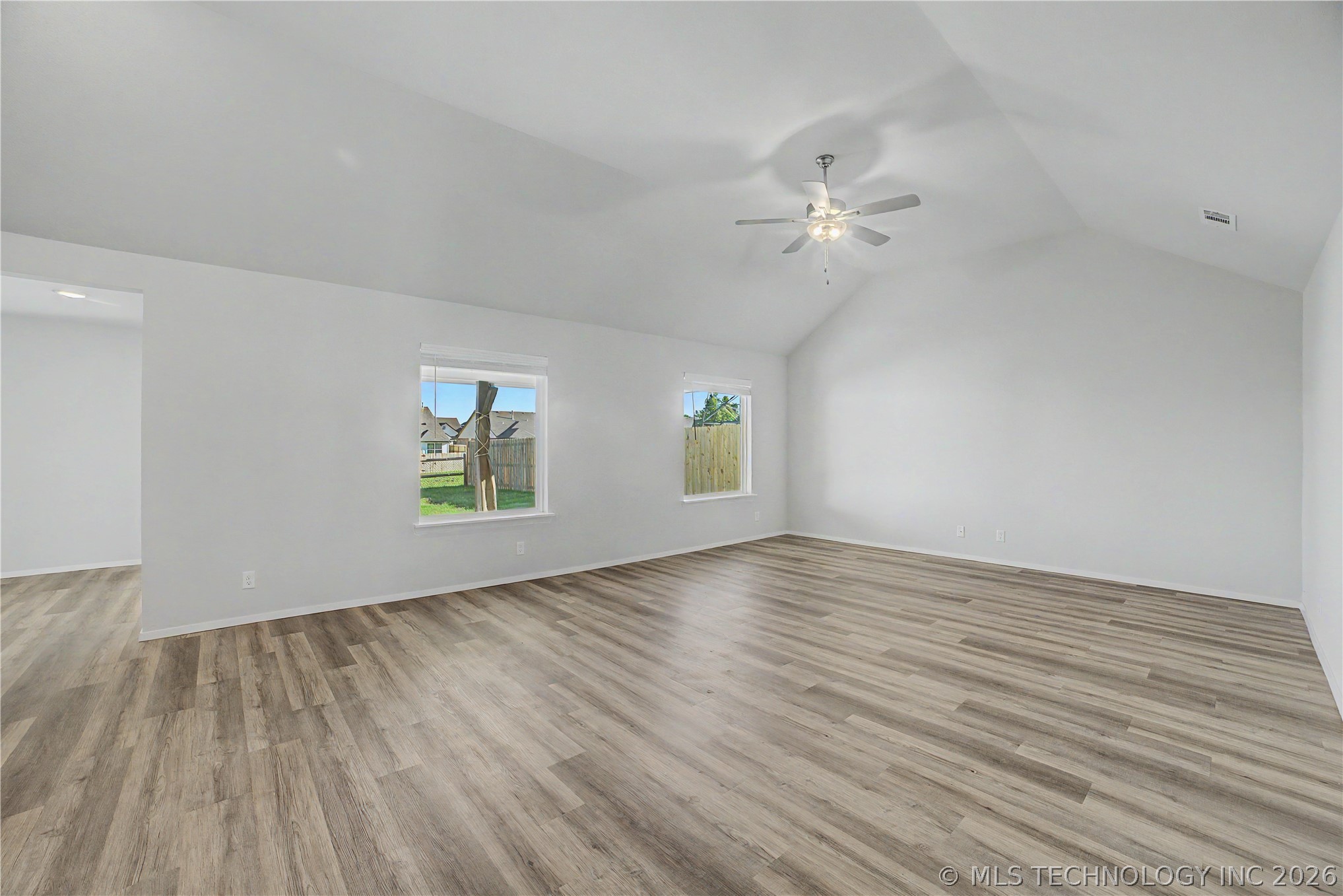 7402 E 89th Street N Property Photo 13