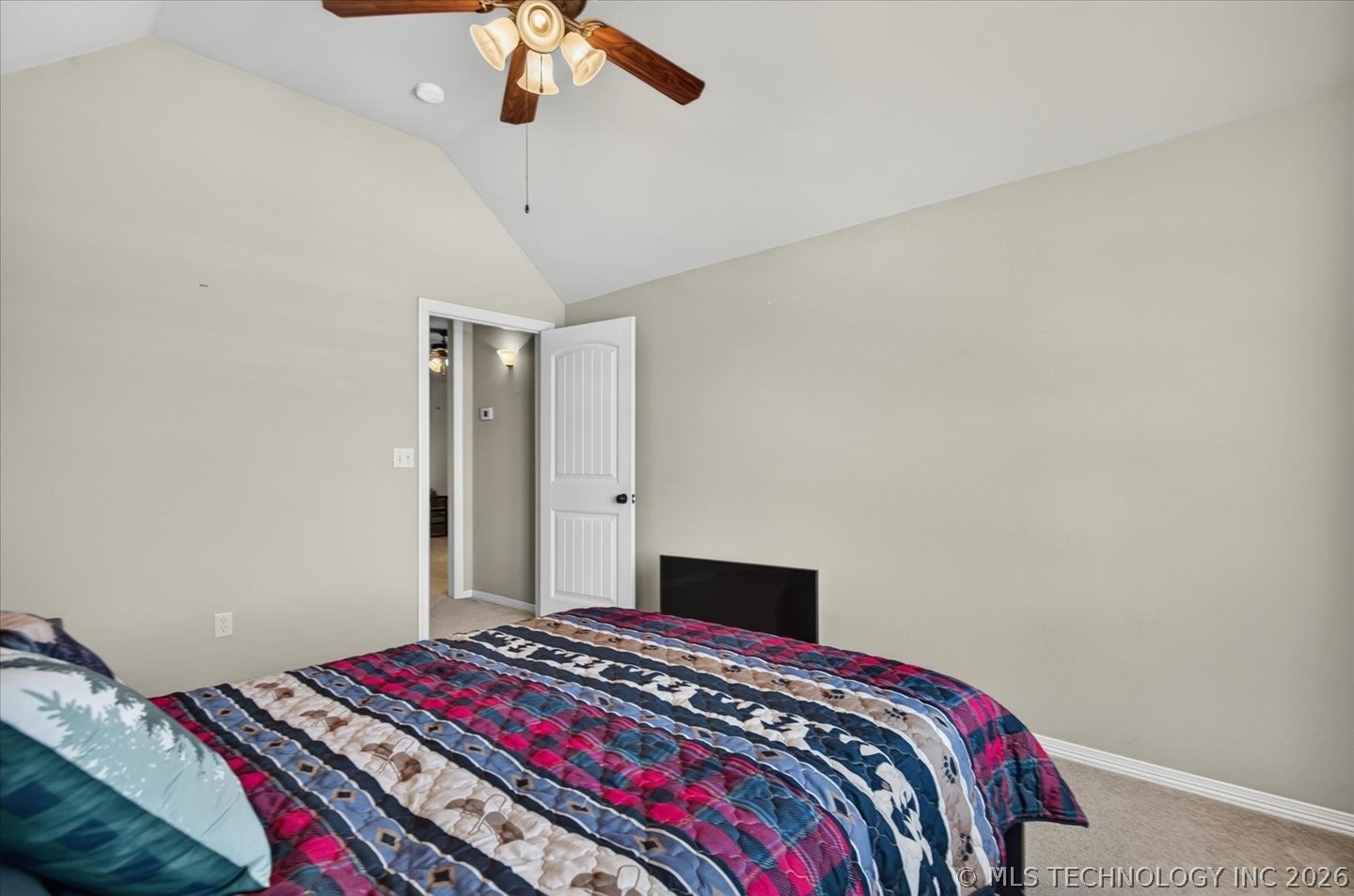 124 Prairie Ridge Court Property Photo 33