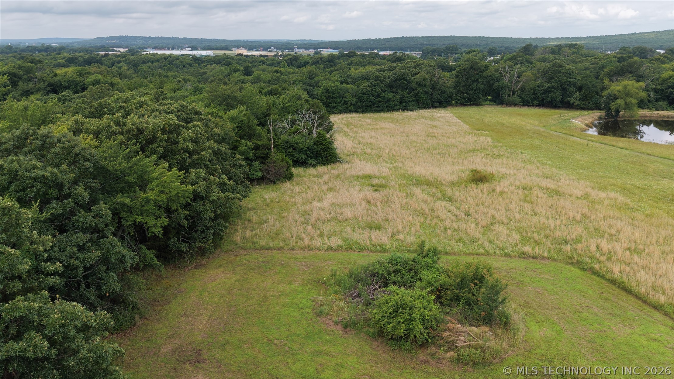 3349 Hardy Springs Property Photo 9