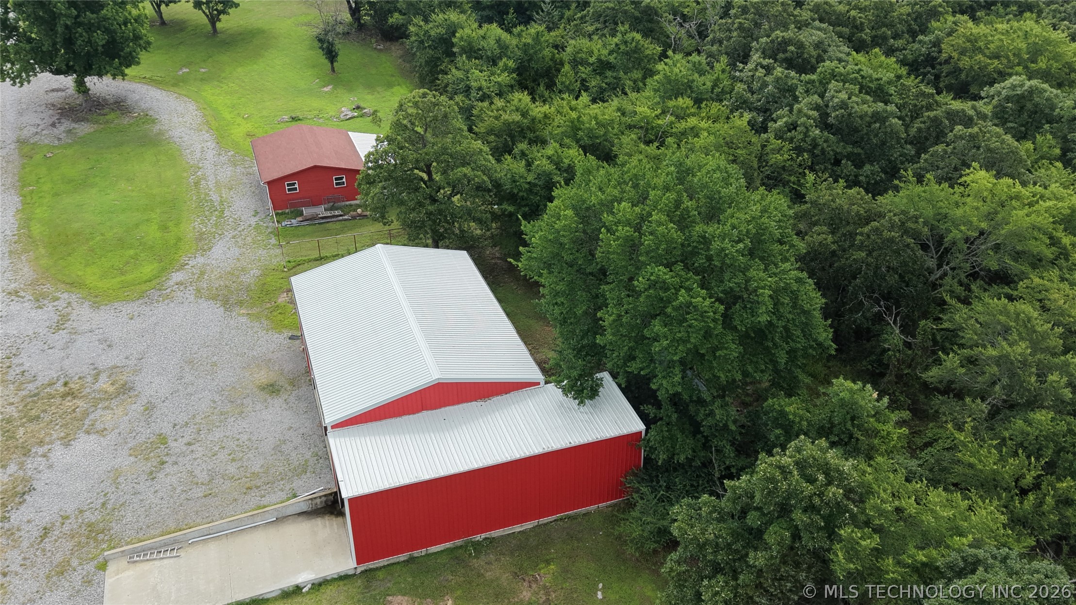 3349 Hardy Springs Property Photo 10