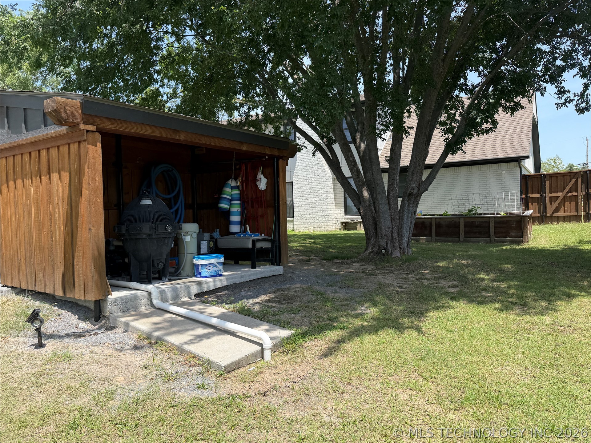 3349 Hardy Springs Property Photo 18