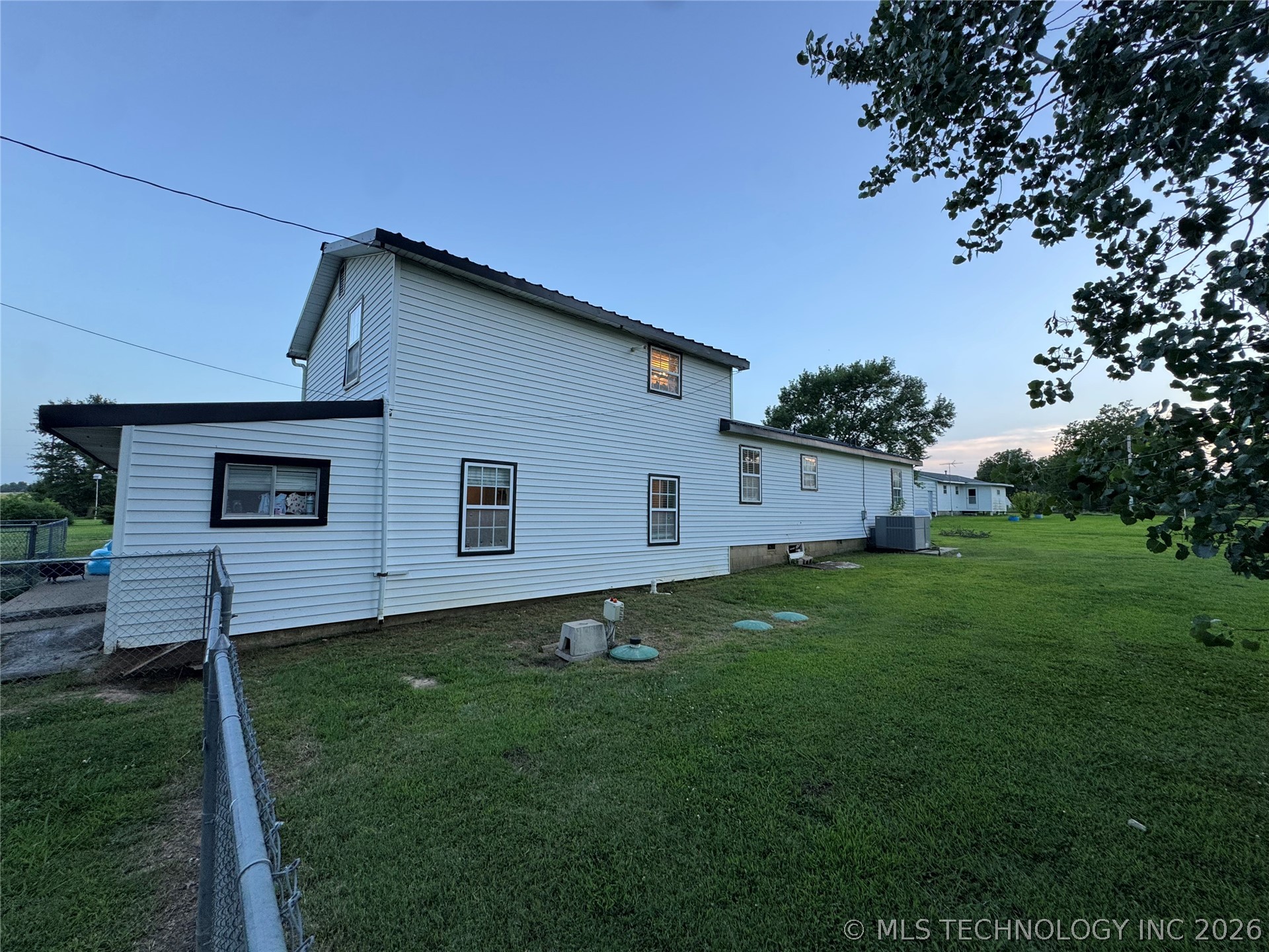 2199 W 103rd Street N Property Photo 37