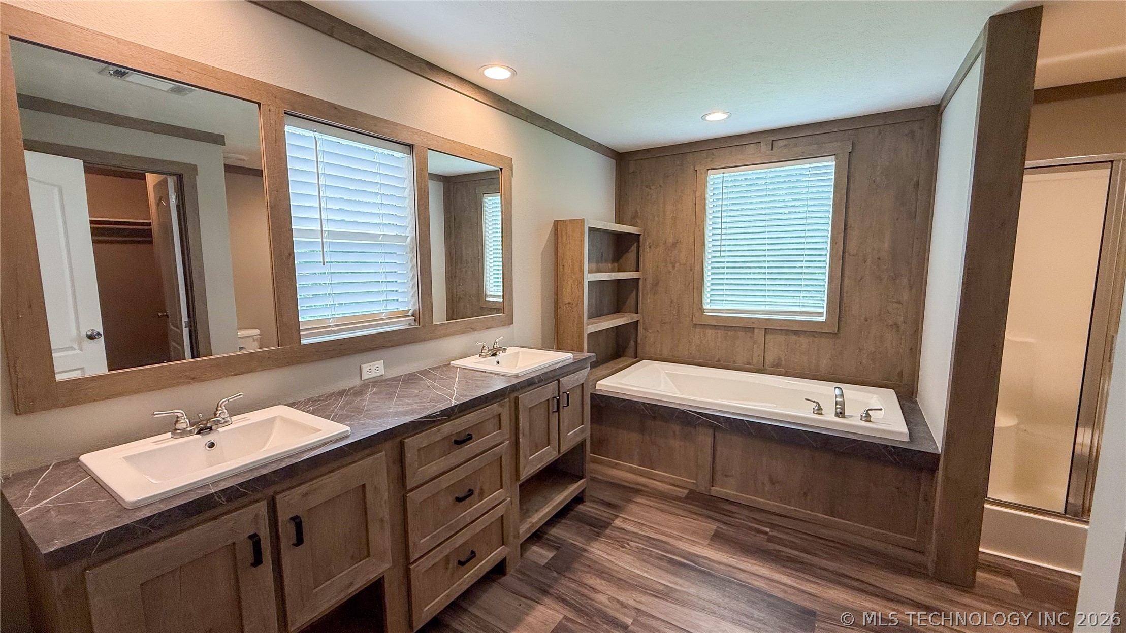 4200 W 730 Road Property Photo 11