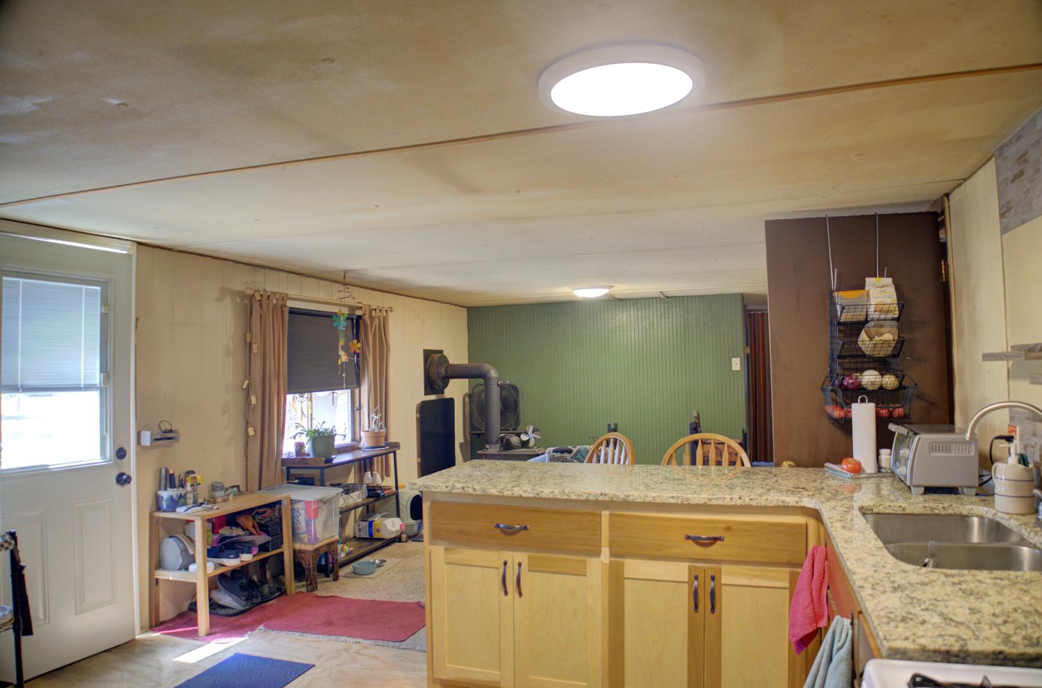 5141 N 68th West Avenue Property Photo 18