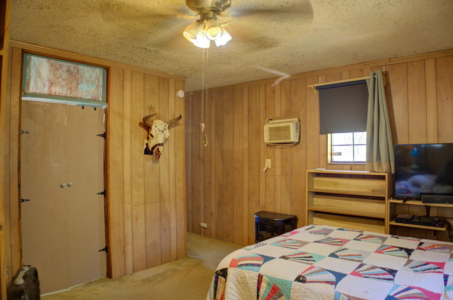 5141 N 68th West Avenue Property Photo 25