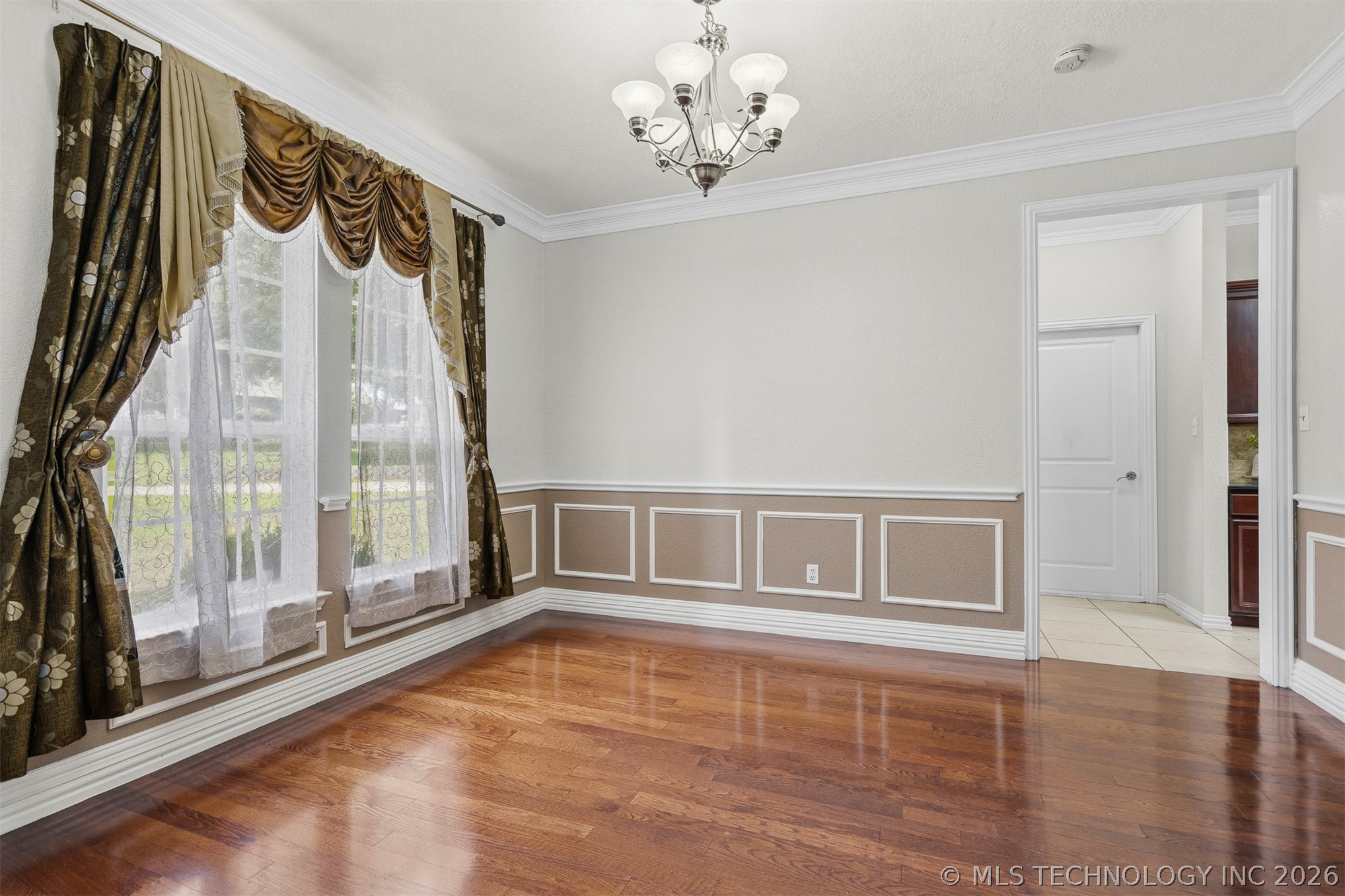 708 Franklin Court Property Photo 14