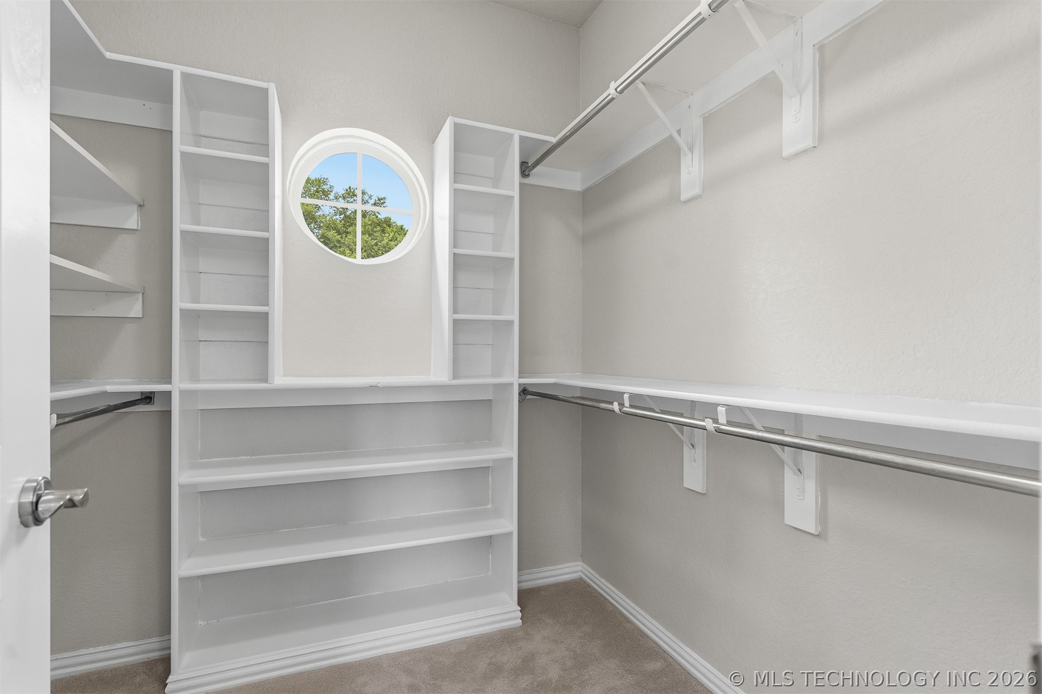 708 Franklin Court Property Photo 22