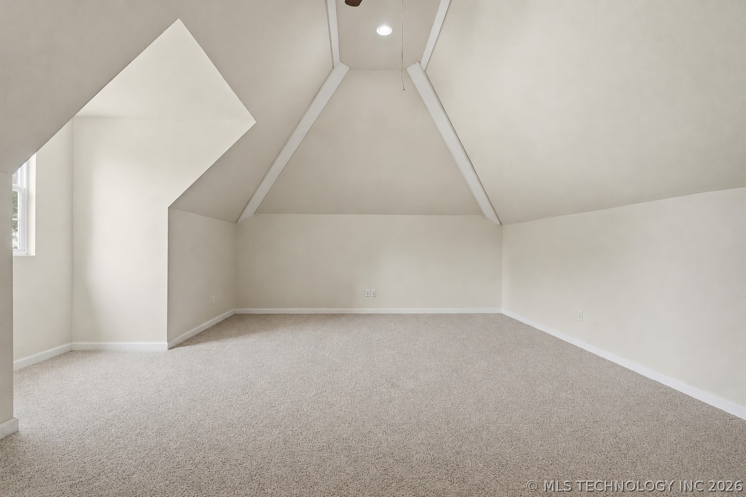 708 Franklin Court Property Photo 32