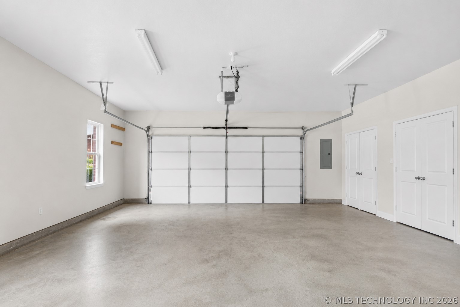 708 Franklin Court Property Photo 42