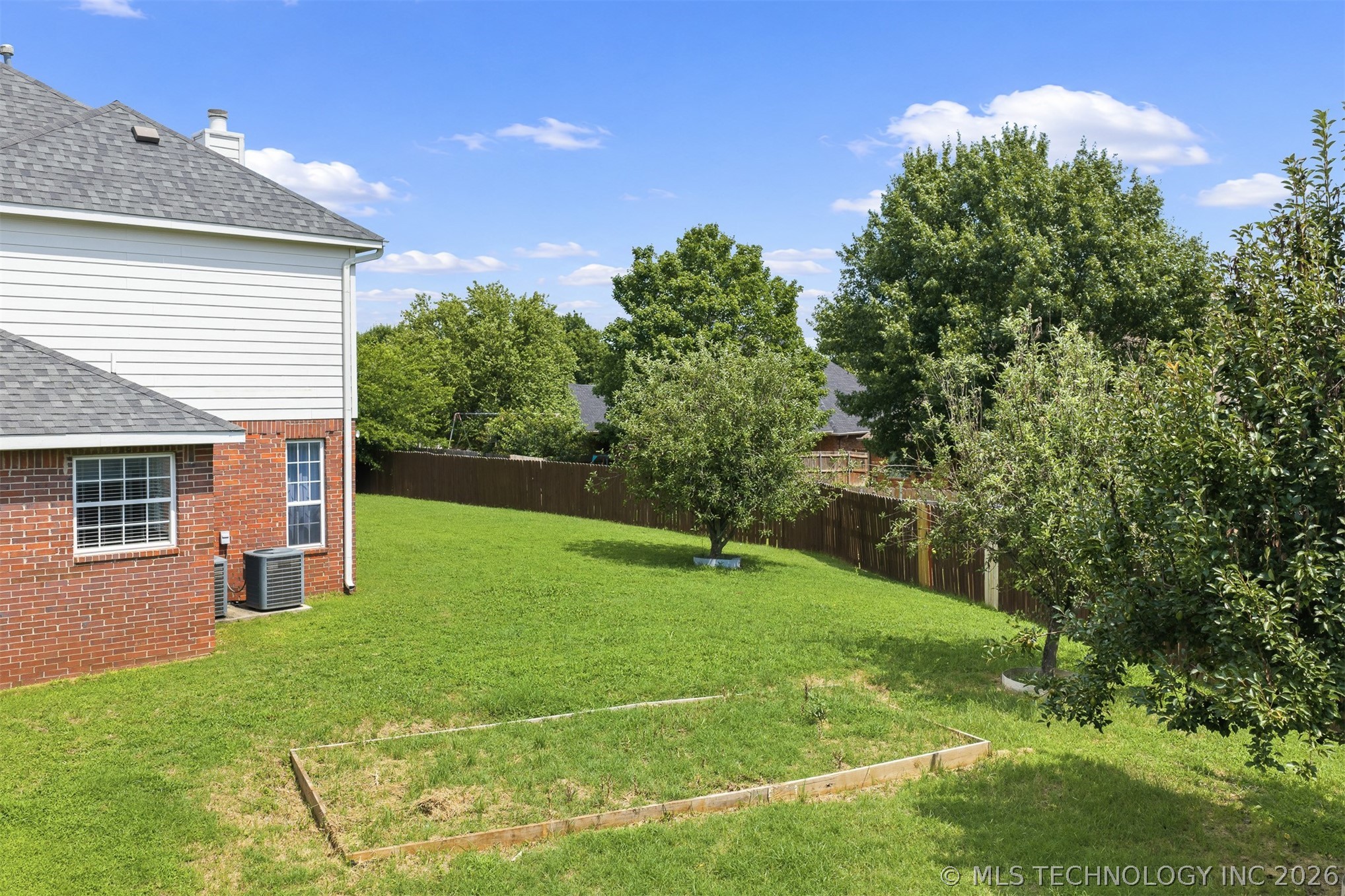 708 Franklin Court Property Photo 46