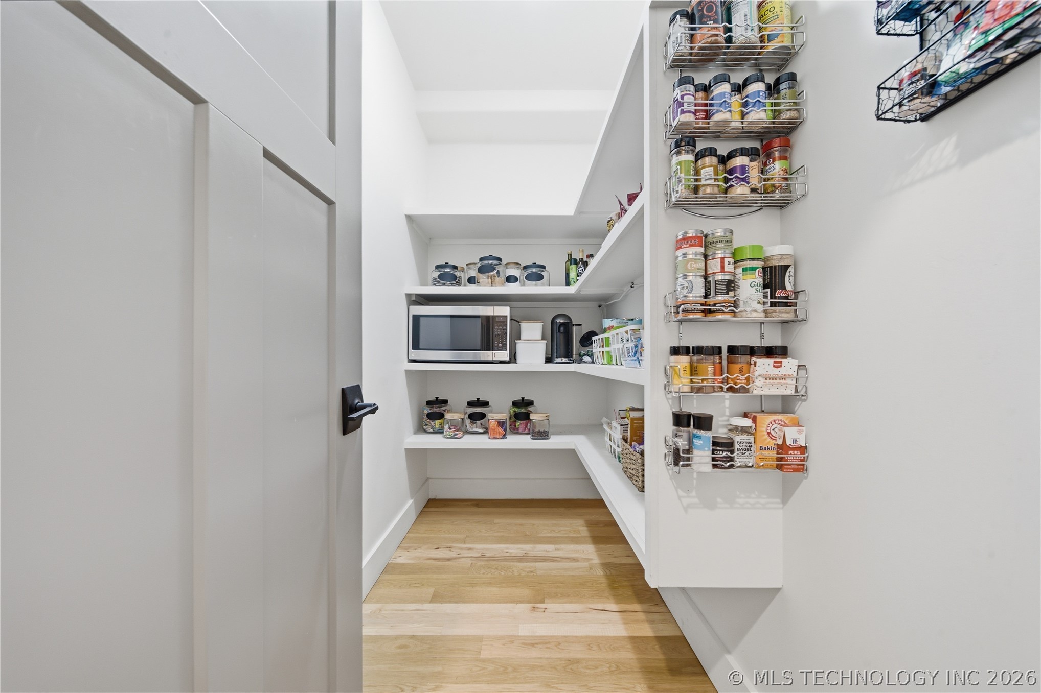 2526 S College Avenue Property Photo 21