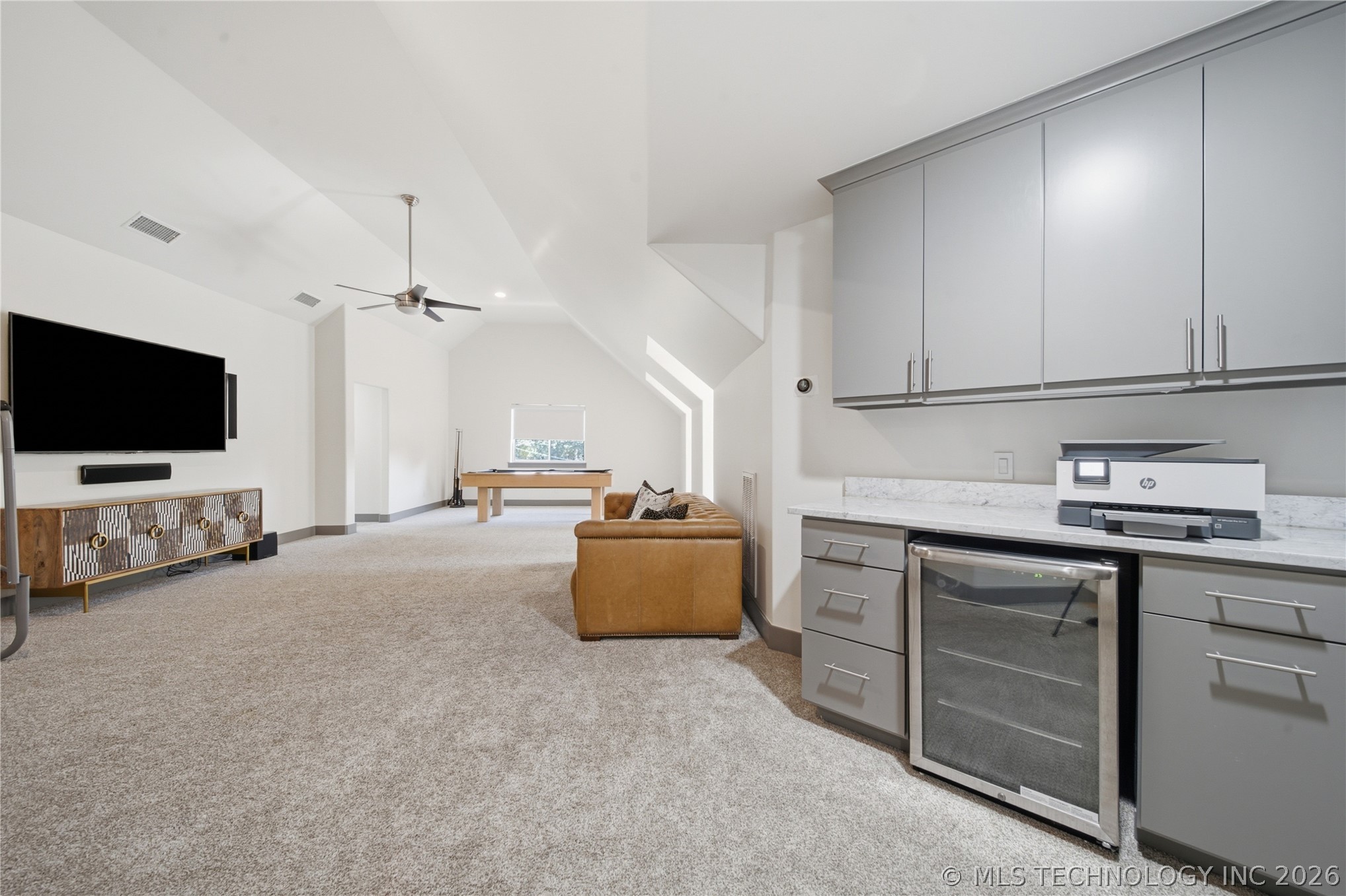 2526 S College Avenue Property Photo 34