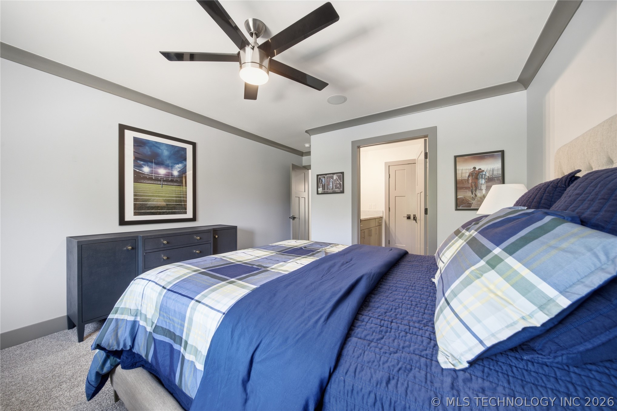 2526 S College Avenue Property Photo 39