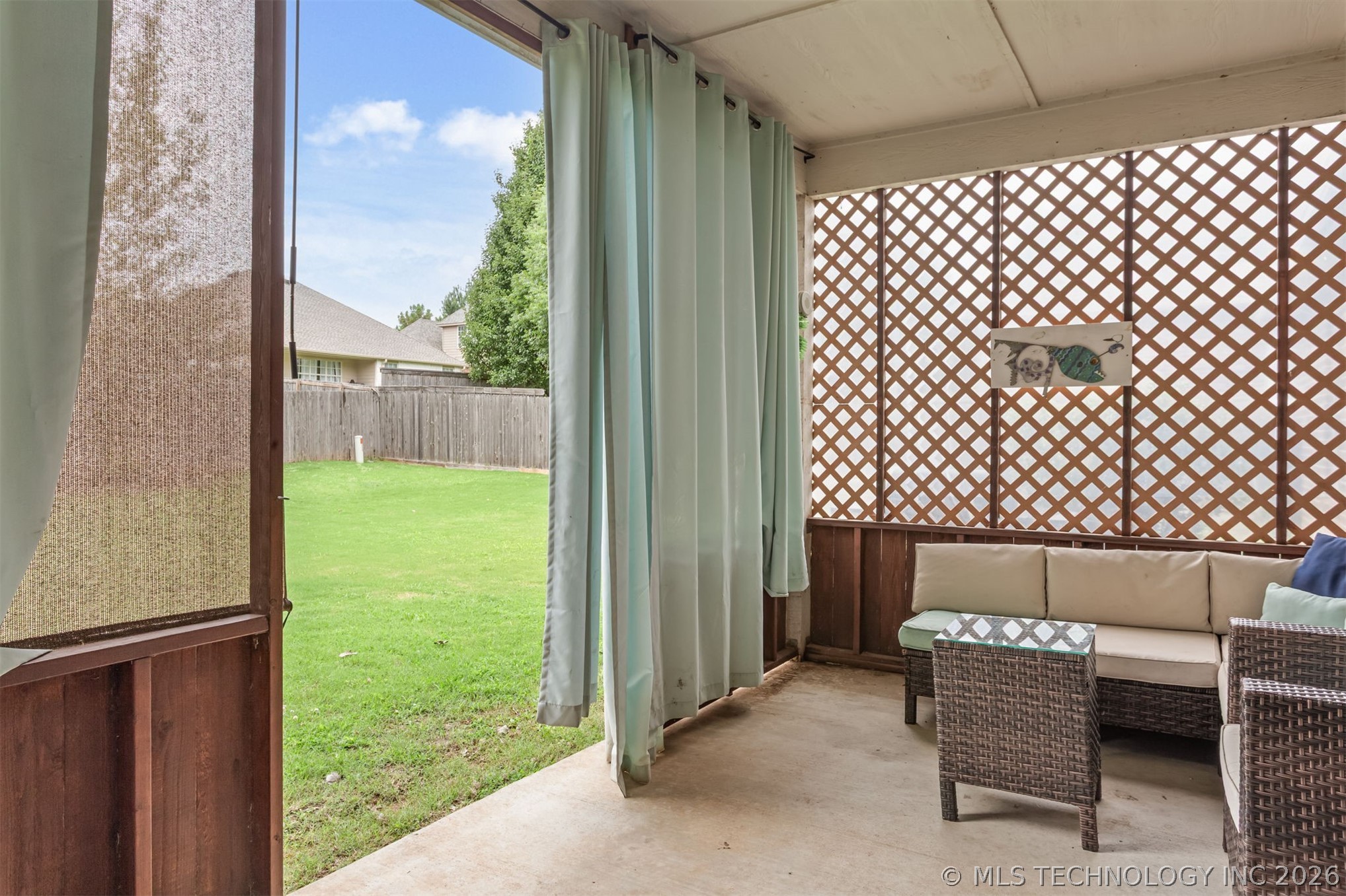 11110 S 3rd Street Property Photo 28