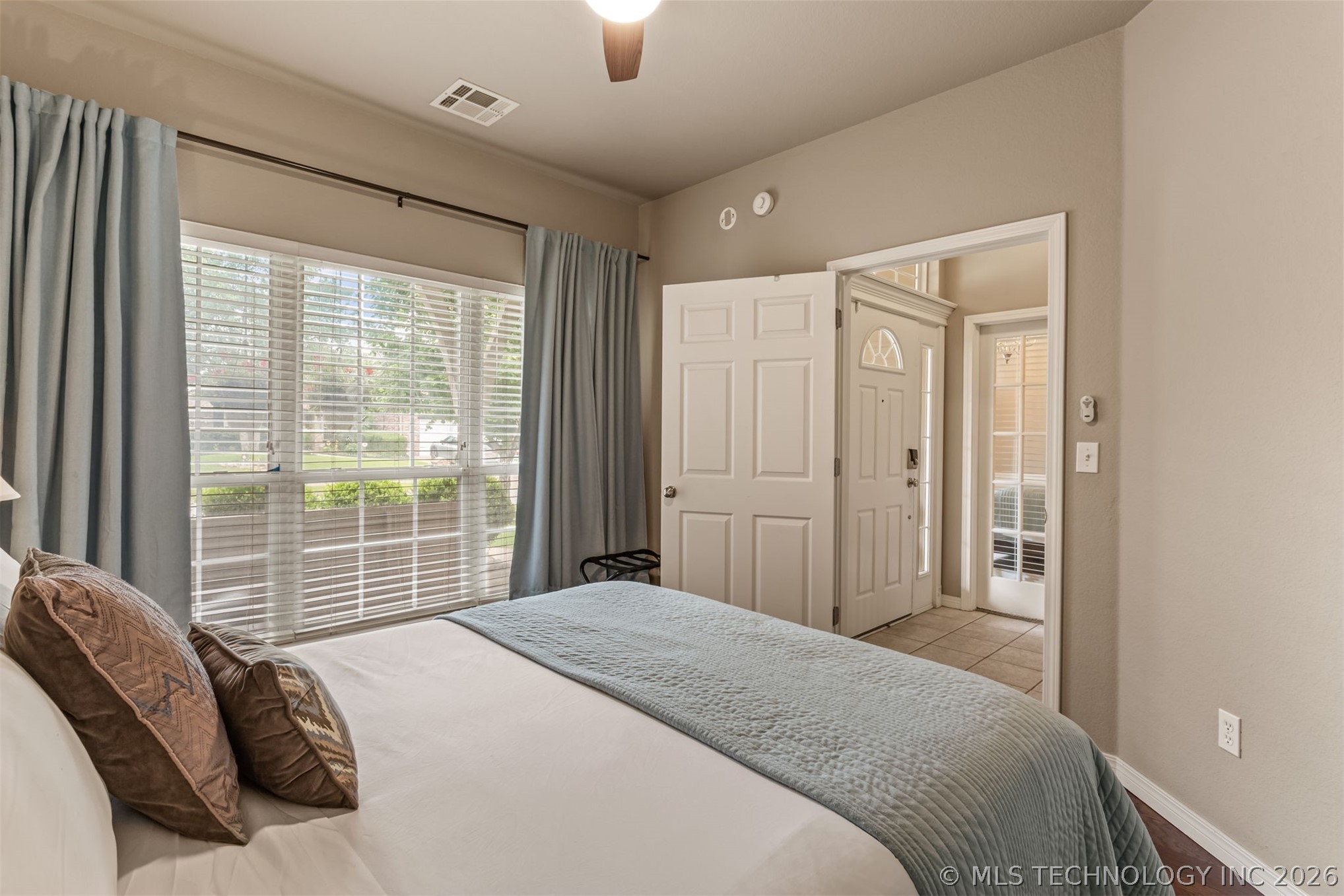11110 S 3rd Street Property Photo 40
