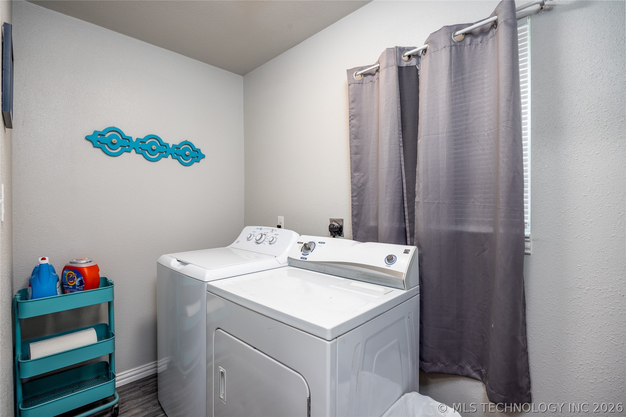 647 Sawmill Road Property Photo 24