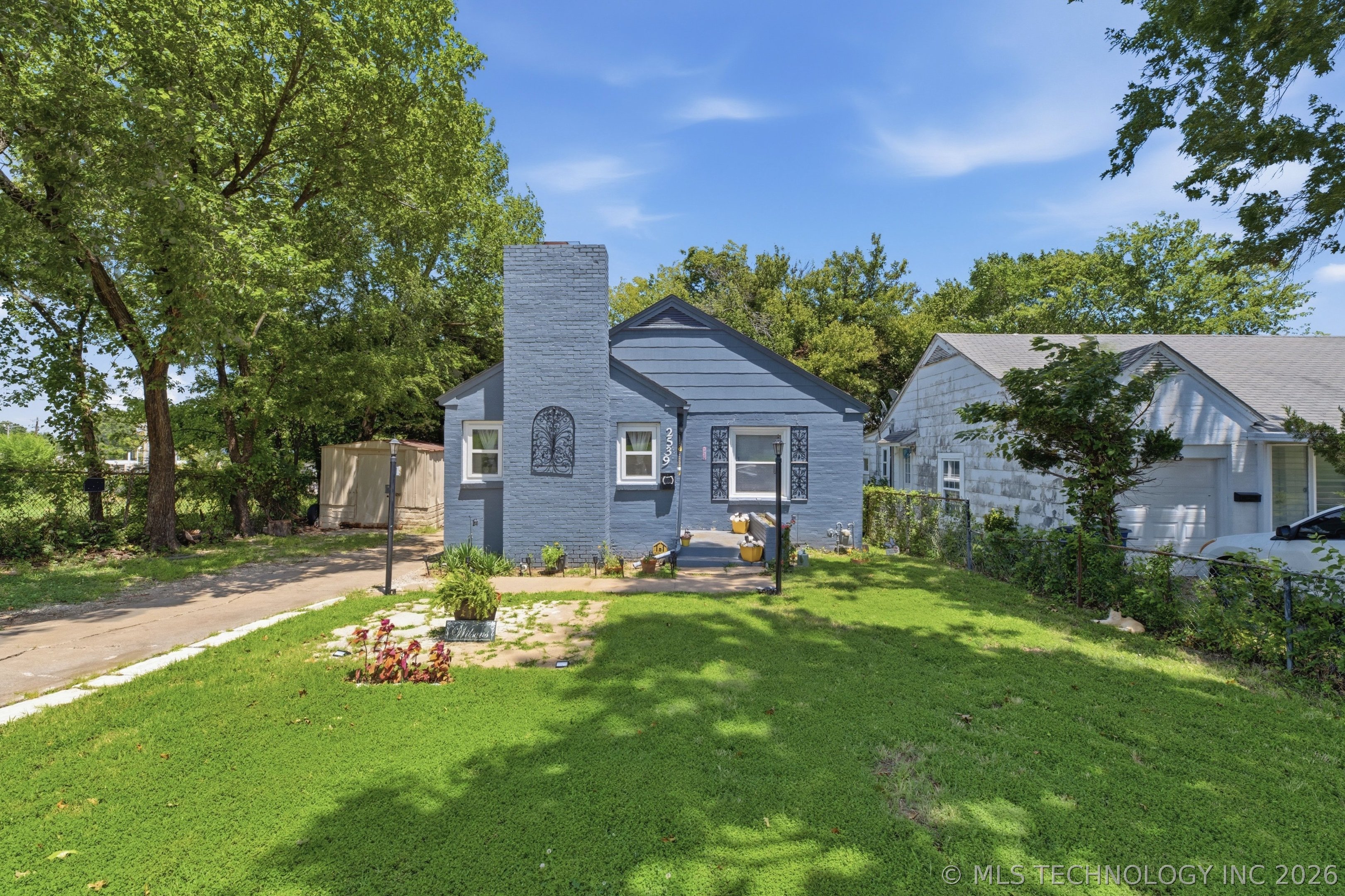 2539 N Boston Place Property Photo 1