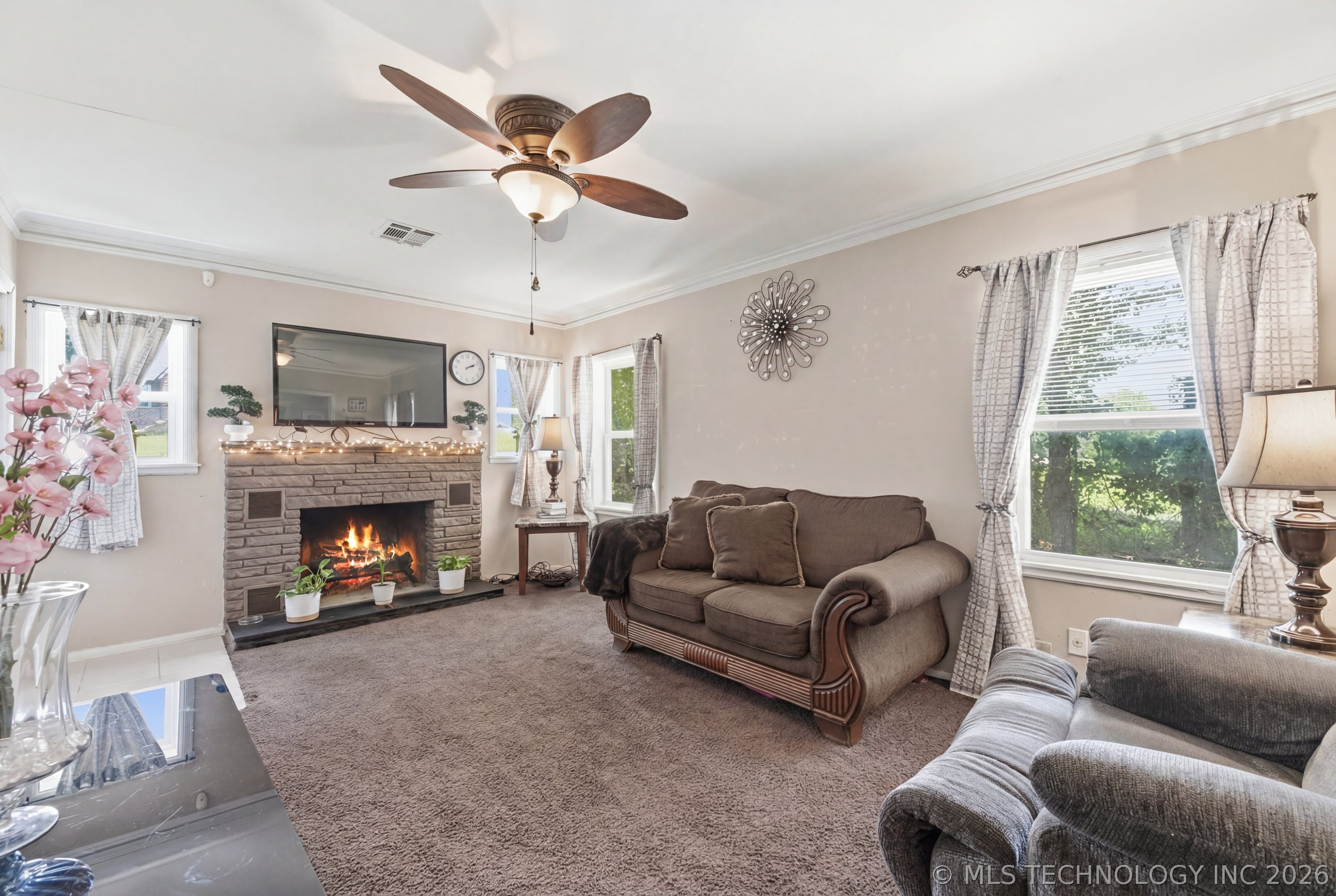 2539 N Boston Place Property Photo 6