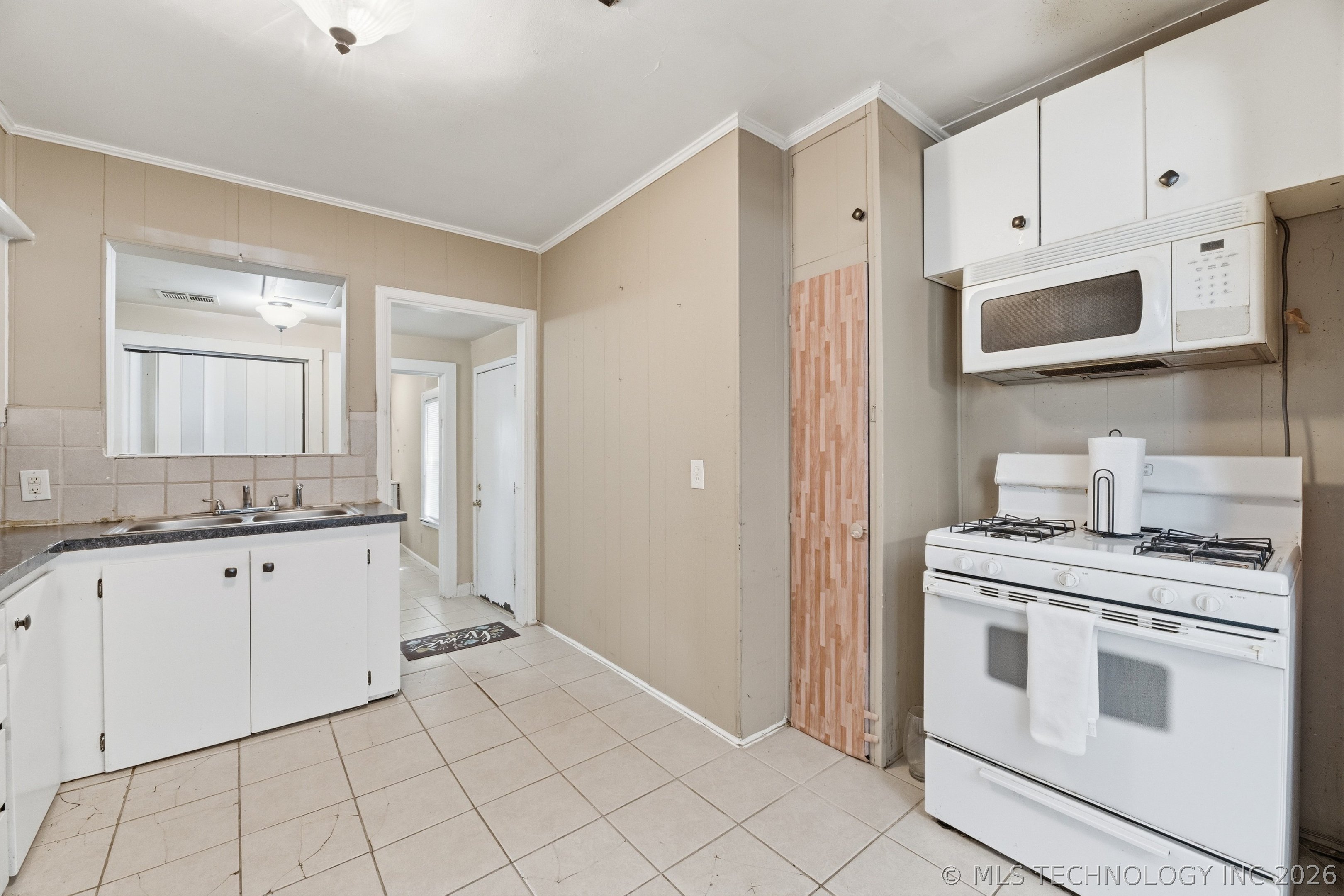 2539 N Boston Place Property Photo 12