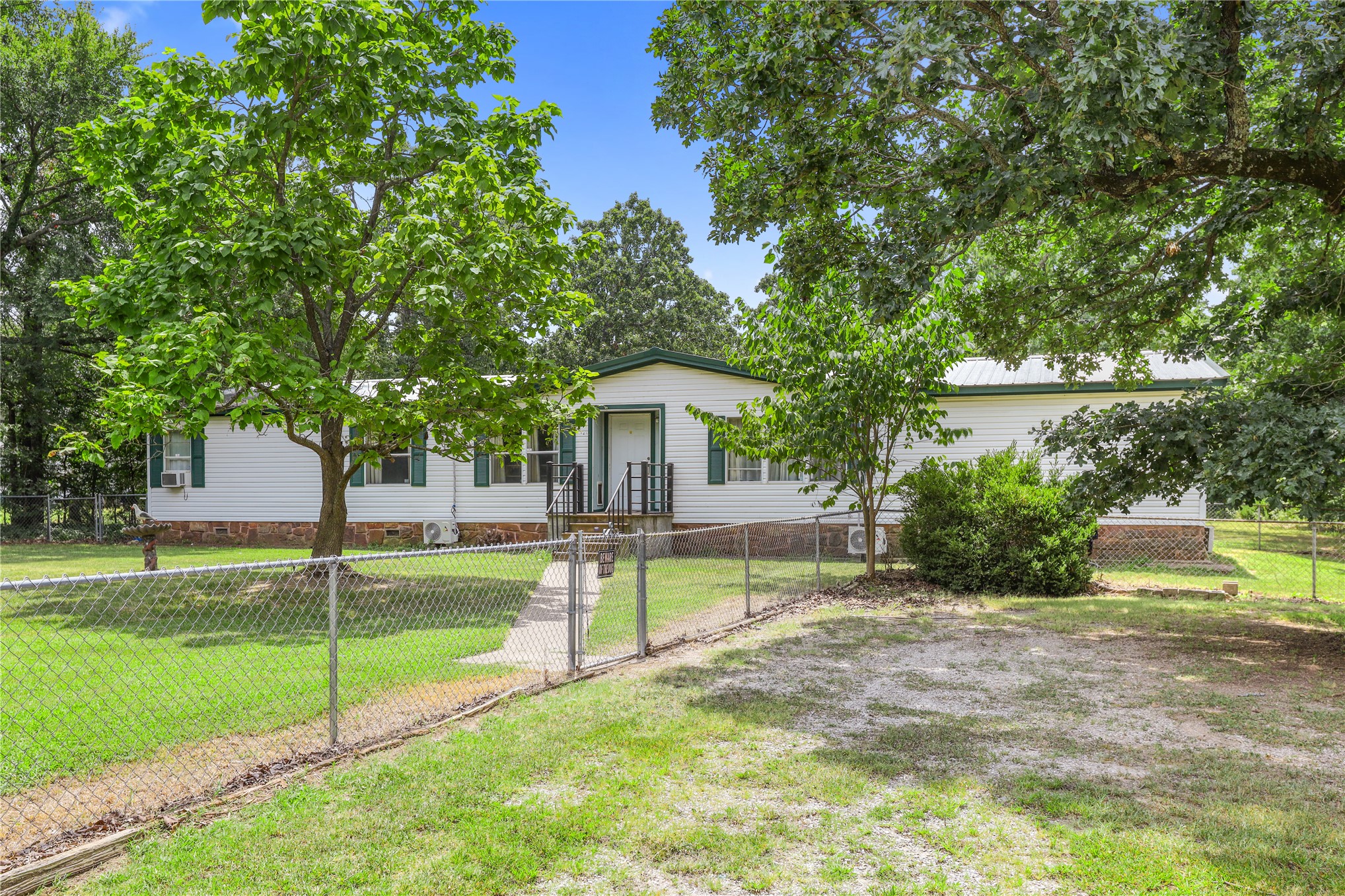 157 Acorn Lane Property Photo 1
