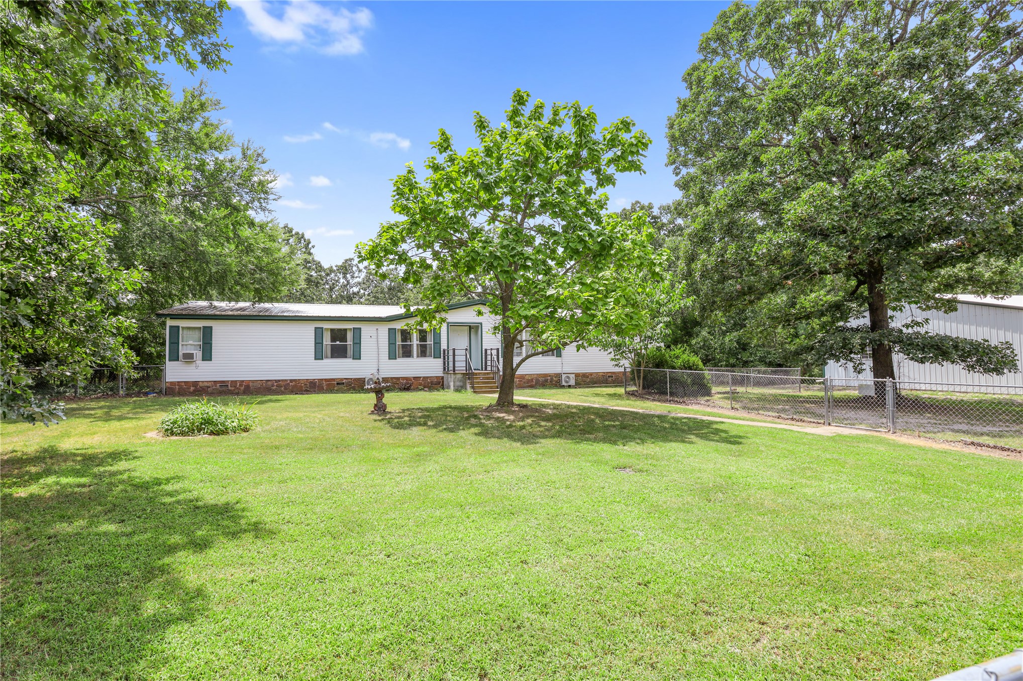 157 Acorn Lane Property Photo 2