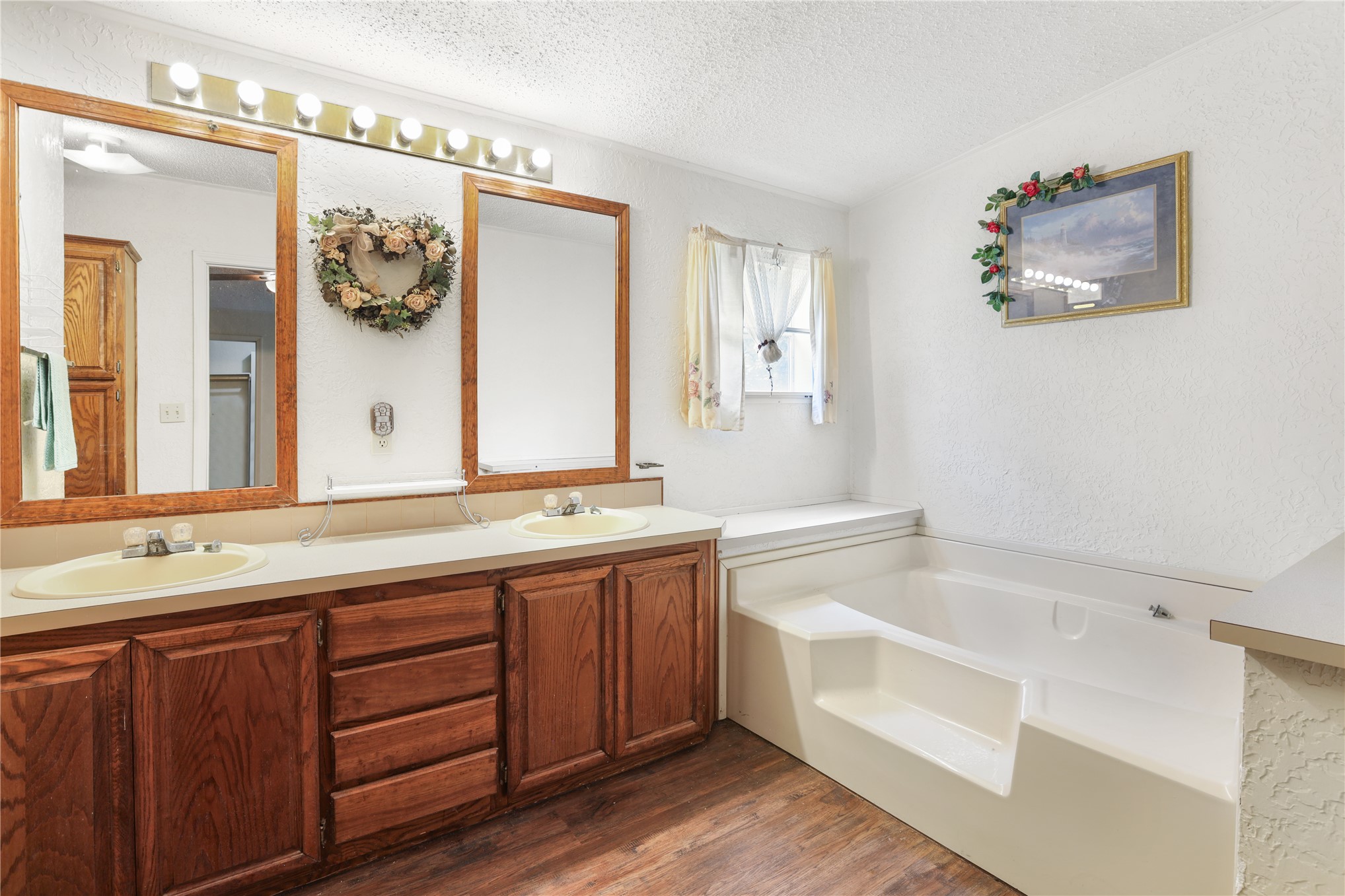 157 Acorn Lane Property Photo 14