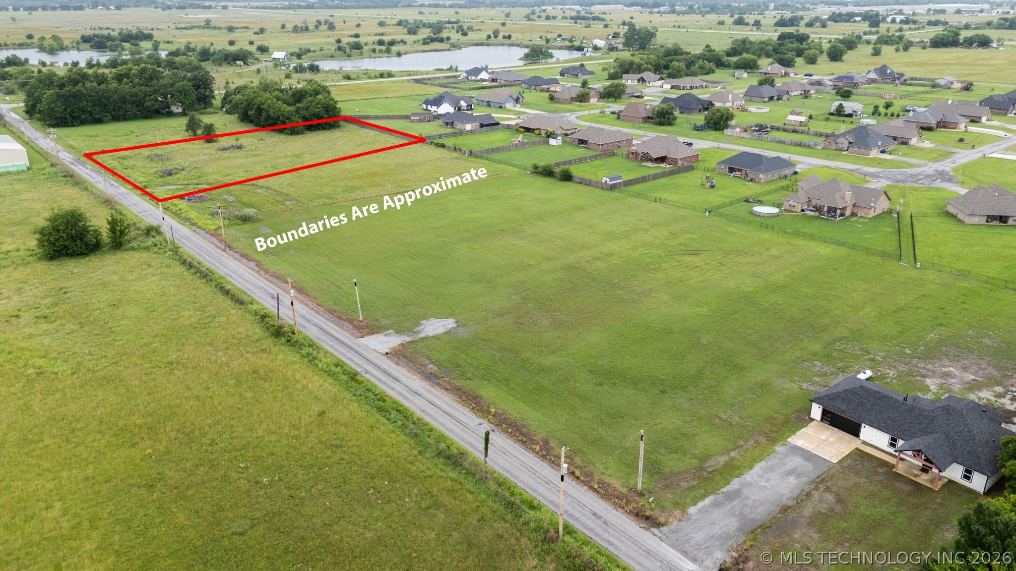 5 E 500 Road Property Photo 3
