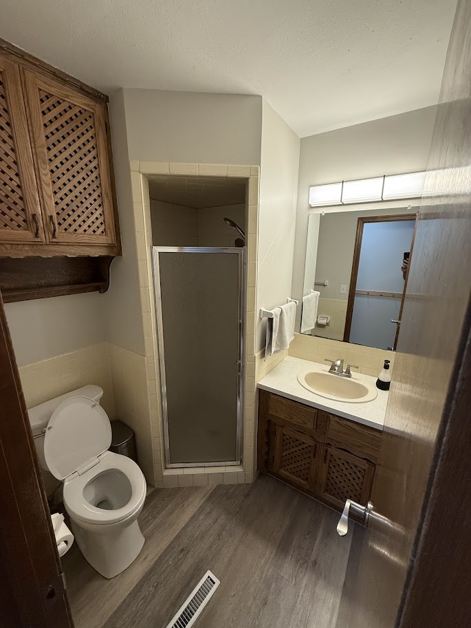 1444 Oakdale Drive Property Photo 13