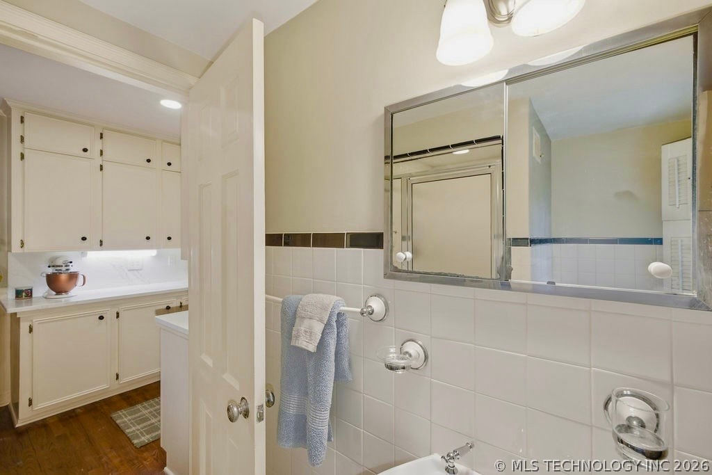 2504 S Boston Place Property Photo 25