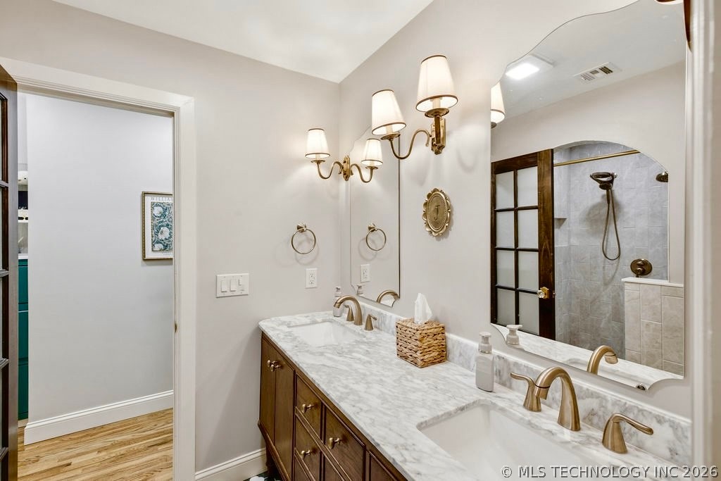 2504 S Boston Place Property Photo 34