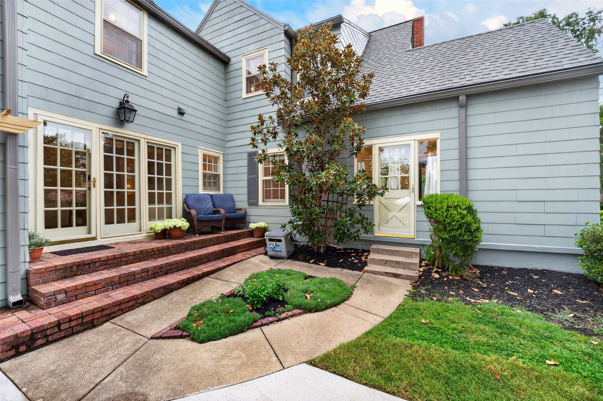 2504 S Boston Place Property Photo 51