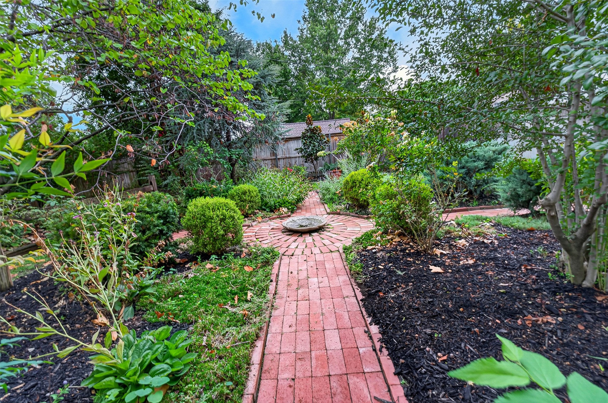 2504 S Boston Place Property Photo 54