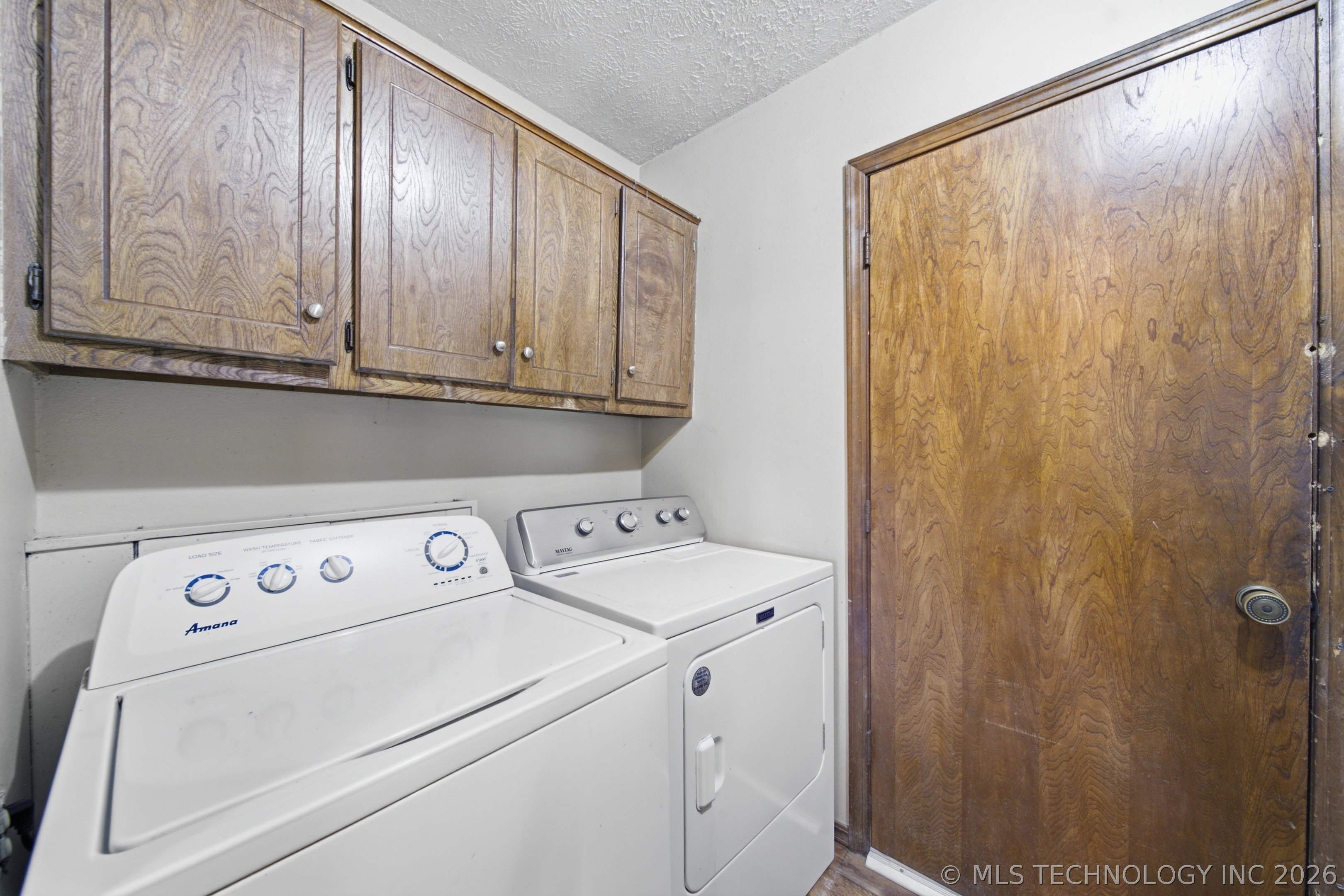 902 Cardinal Lane Property Photo 17