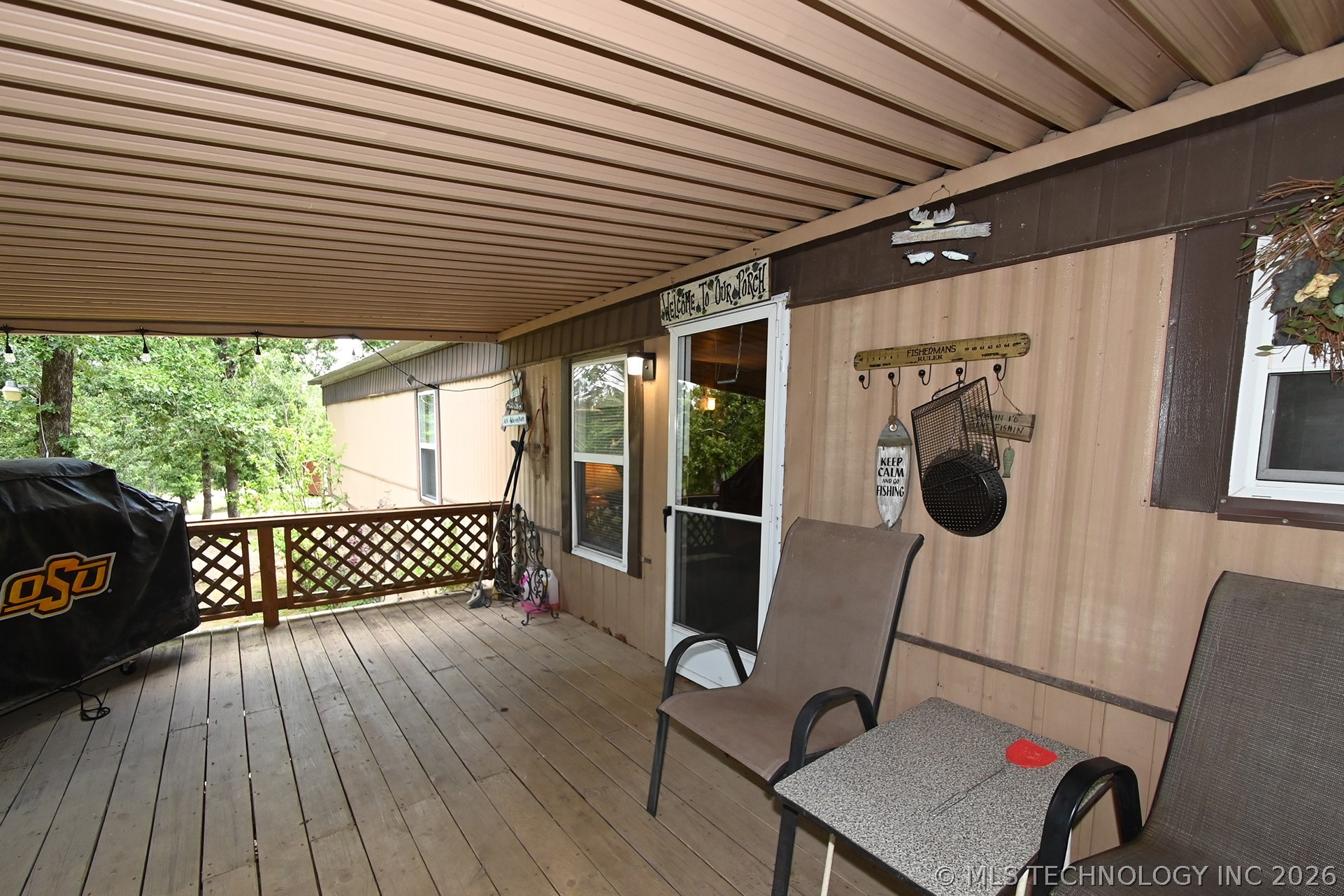 34408 S Horseshoe Drive Property Photo 5