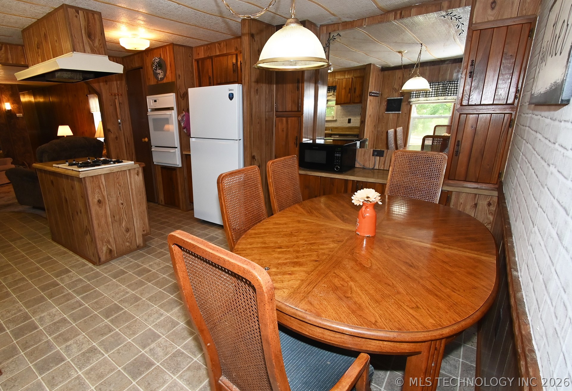 34408 S Horseshoe Drive Property Photo 10