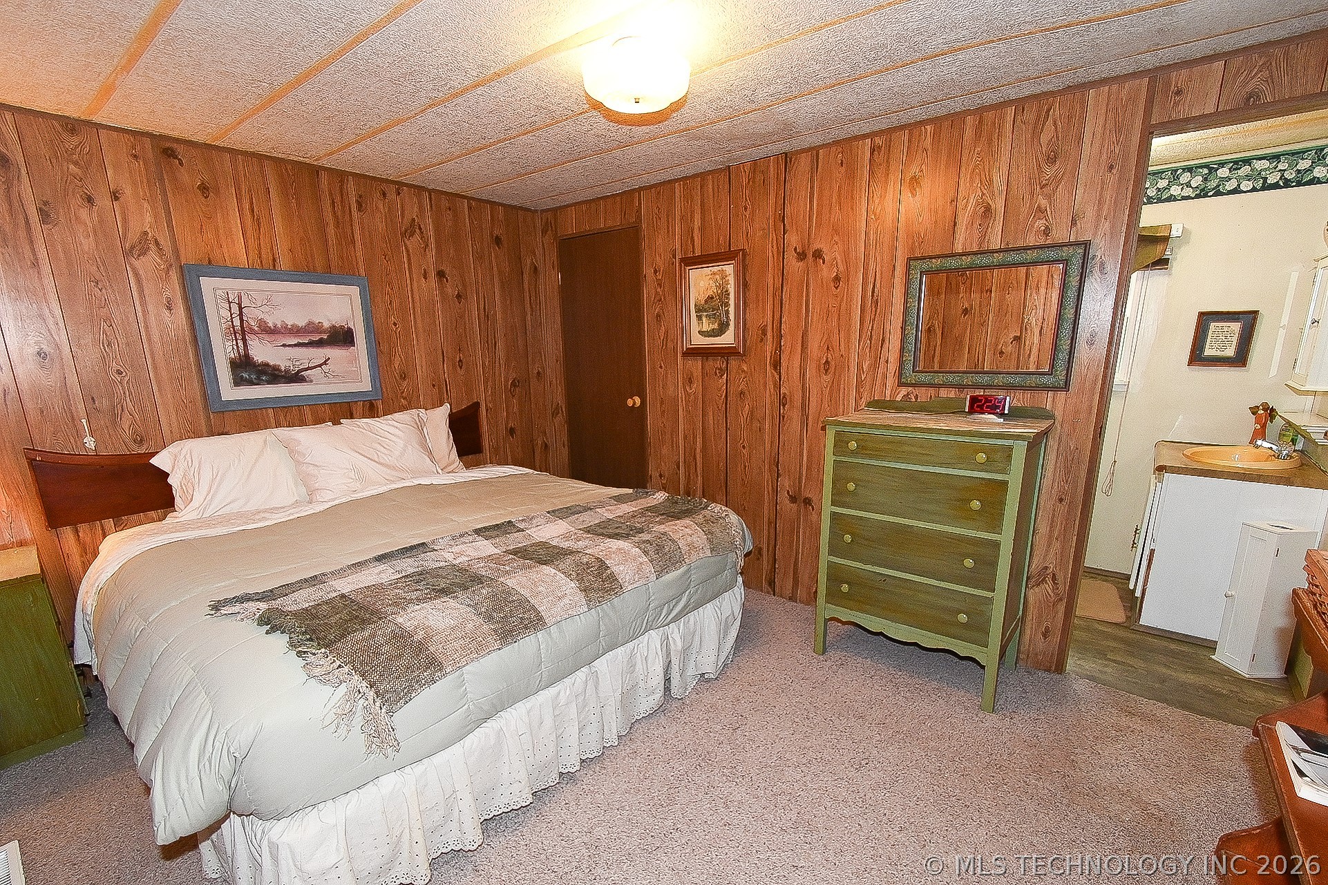 34408 S Horseshoe Drive Property Photo 17