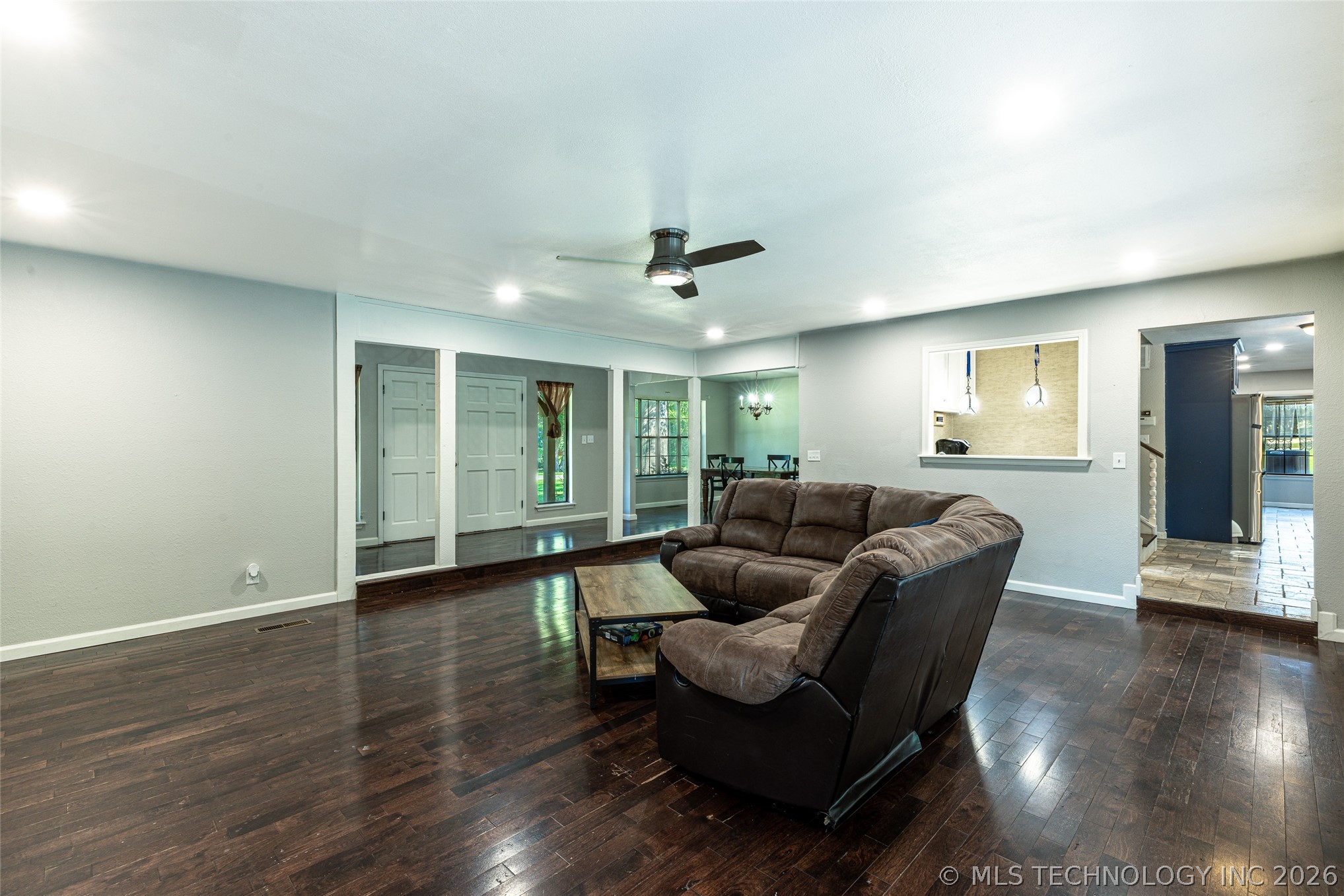 416 Timbercrest Road Property Photo 10