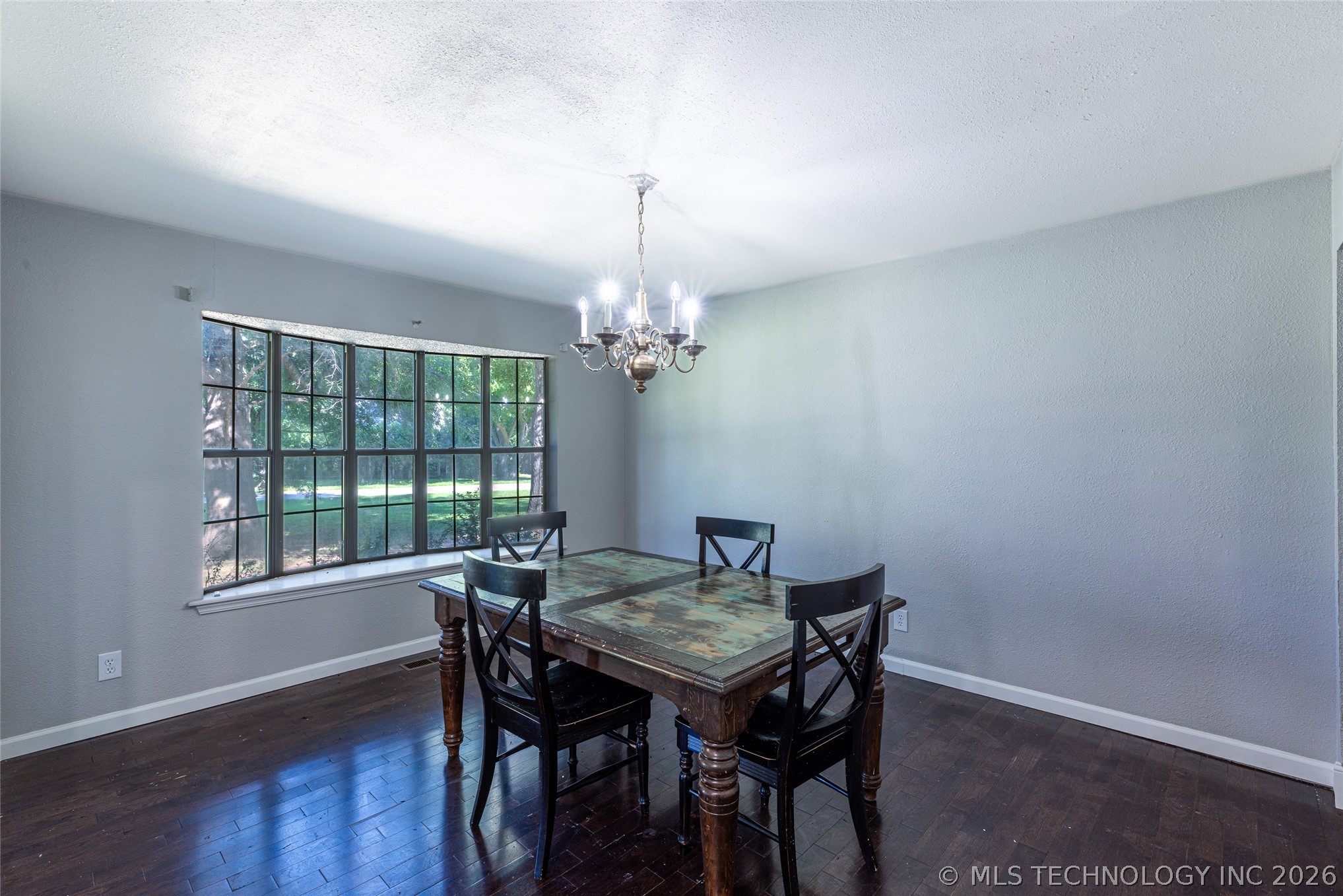 416 Timbercrest Road Property Photo 11