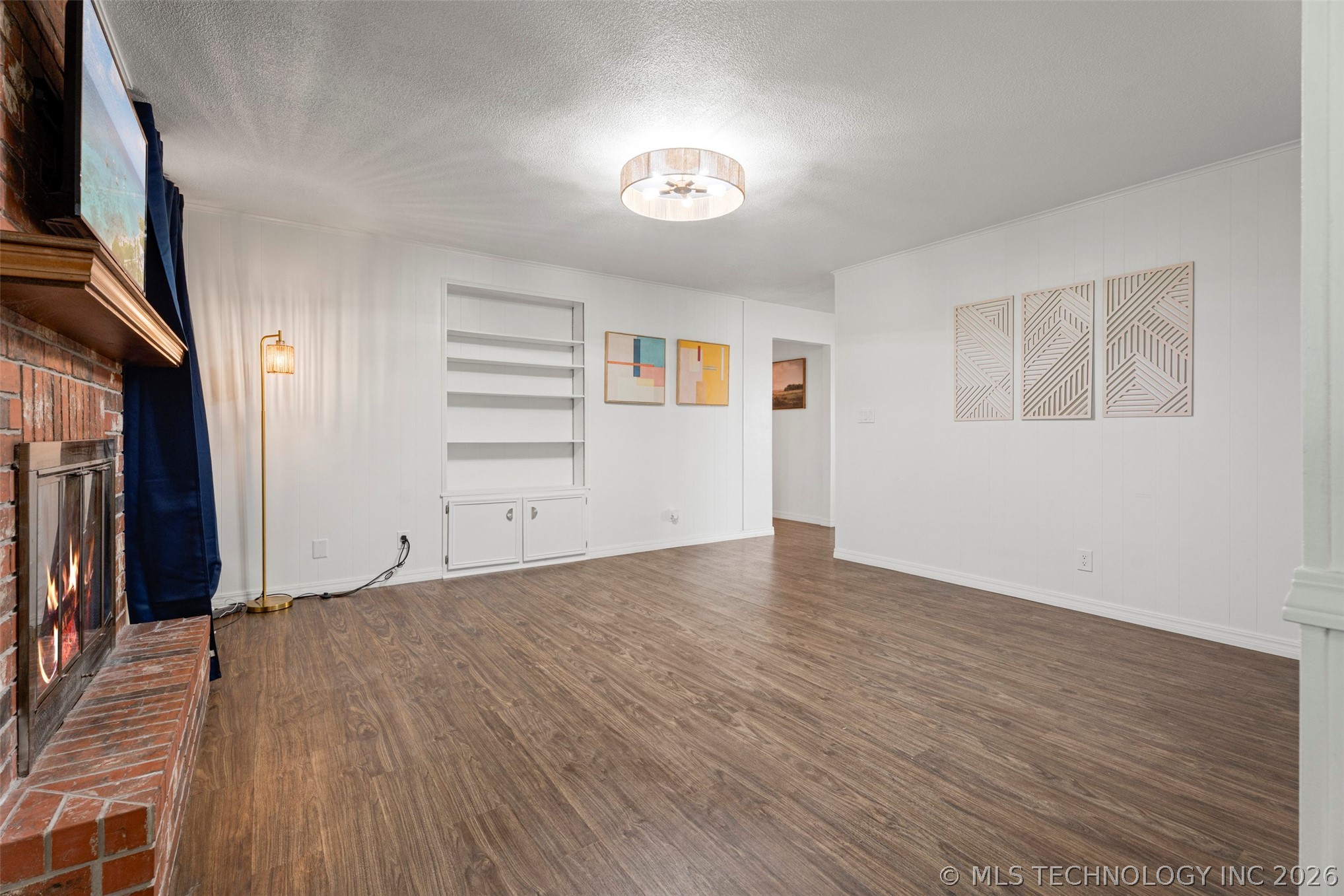 318 Sunset Drive Property Photo 16