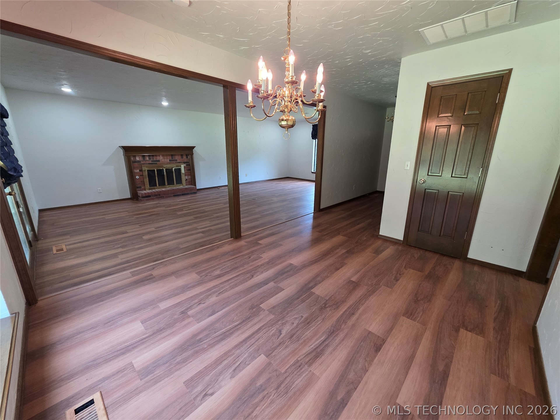 2430 Northwood Drive Property Photo 15