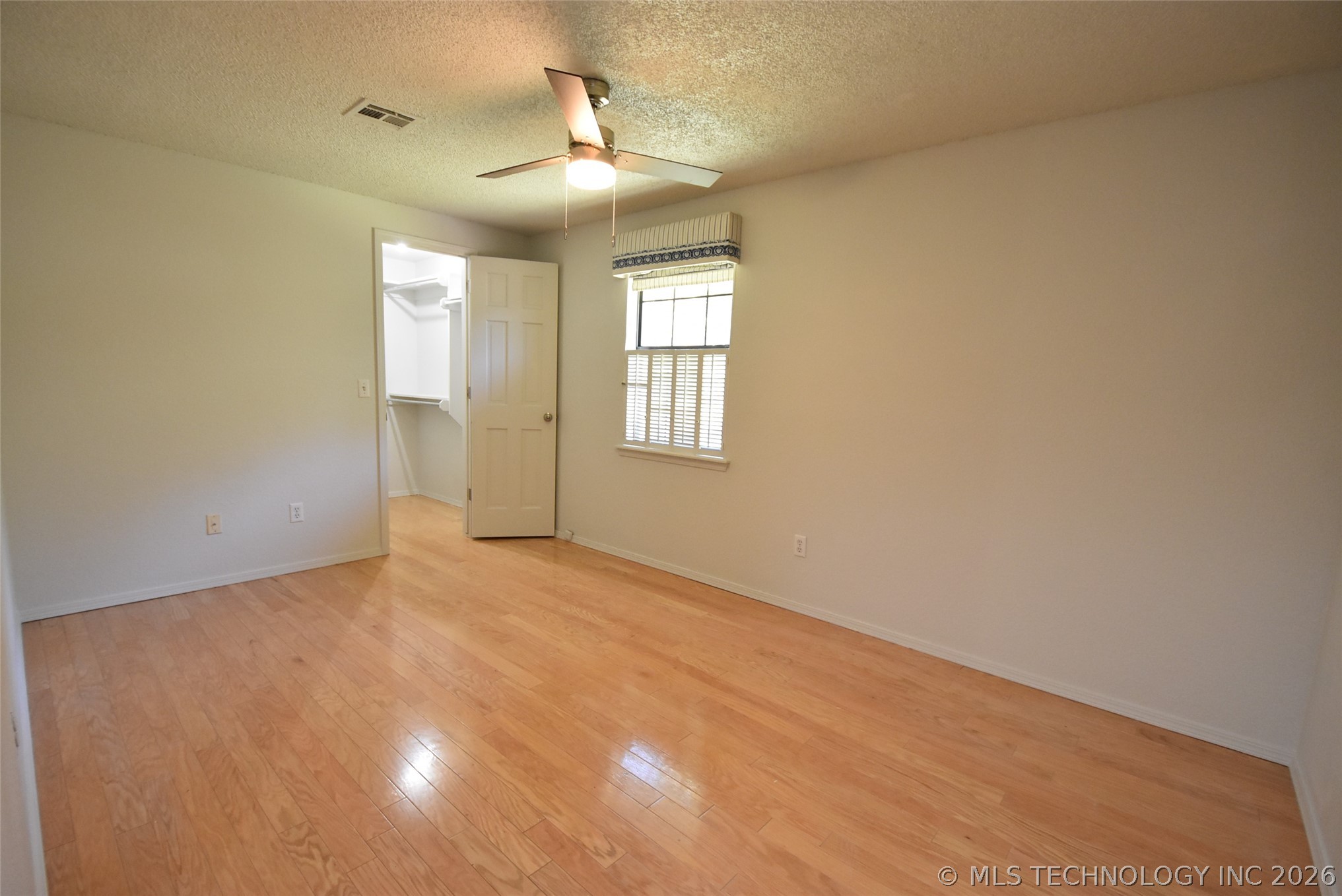 2430 Northwood Drive Property Photo 35
